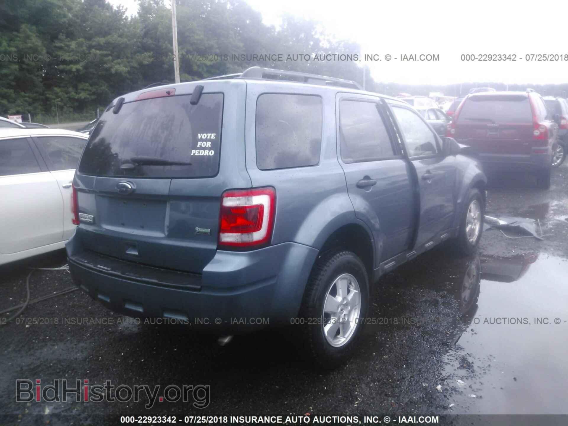 2012 Ford Escape - VIN: 1FMCU0DG6CKB01797 - Фото 4