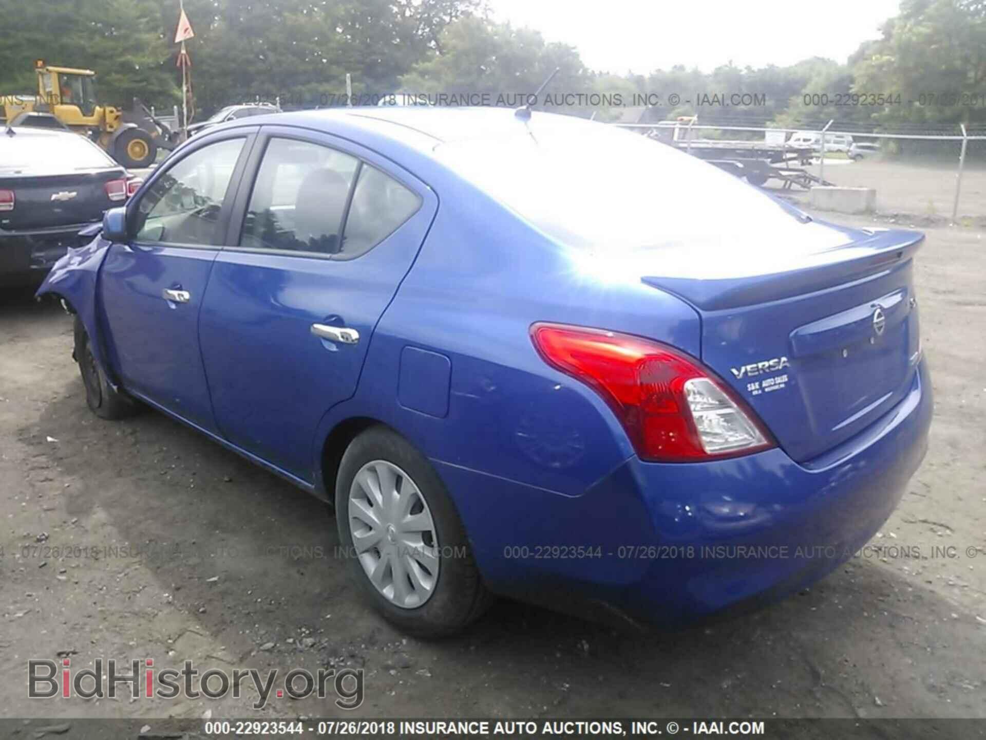 2013 Nissan Versa - VIN: 3N1CN7AP1DL872783 - Photo 3