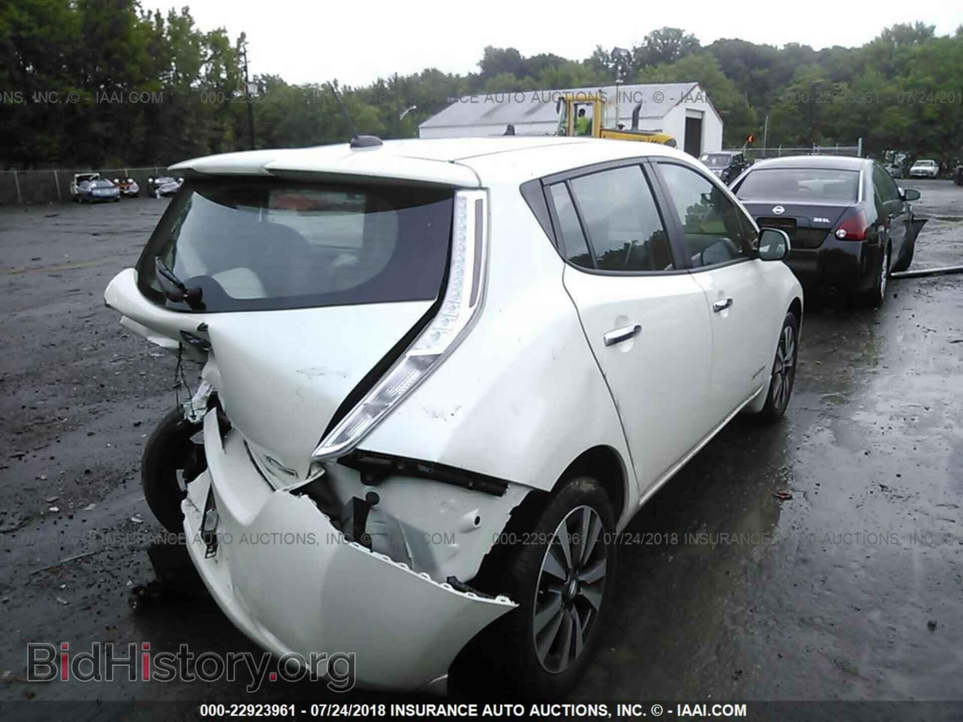 2015 Nissan Leaf - VIN: 1N4AZ0CP7FC335157 - Фото 4