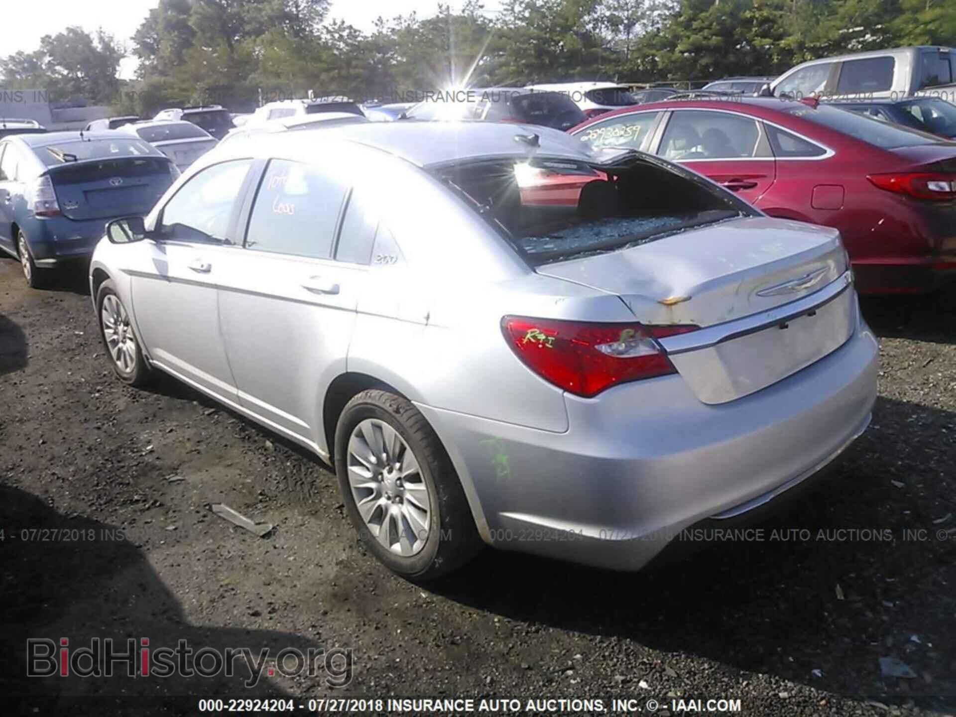 2012 Chrysler 200 - VIN: 1C3CCBAB4CN295986 - Фото 3