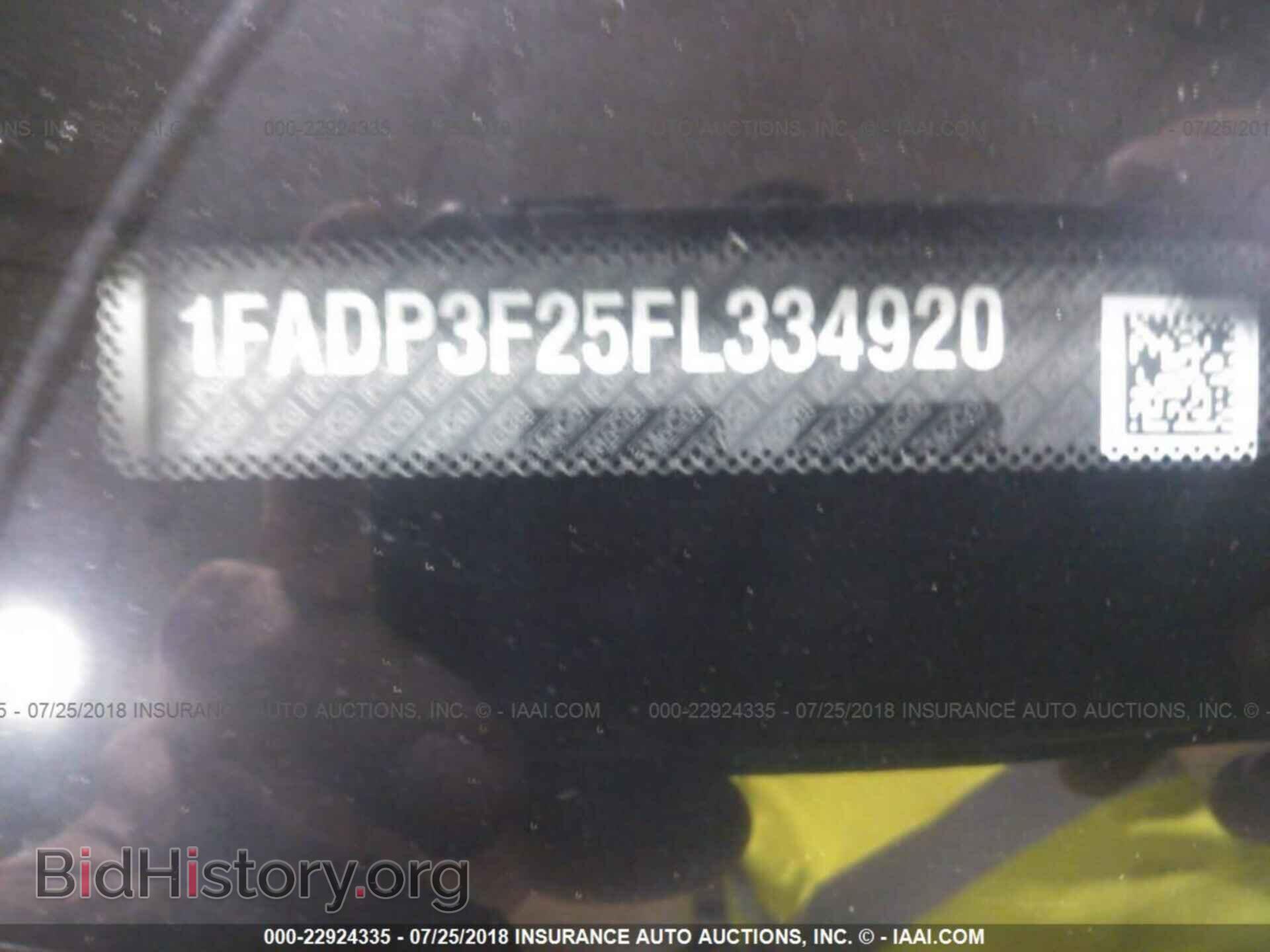 2015 Ford Focus - VIN: 1FADP3F25FL334920 - Photo 9