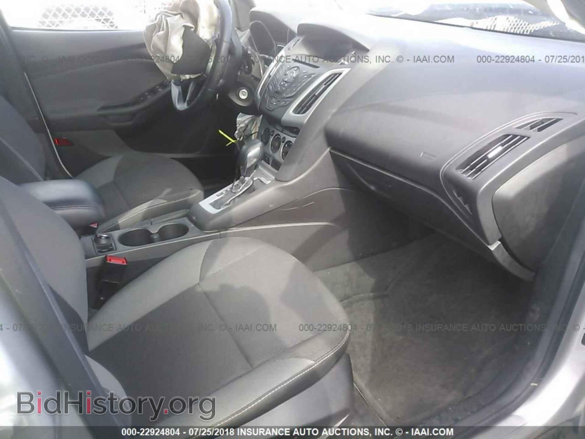 2014 Ford Focus - VIN: 1FADP3K27EL280833 - Photo 5