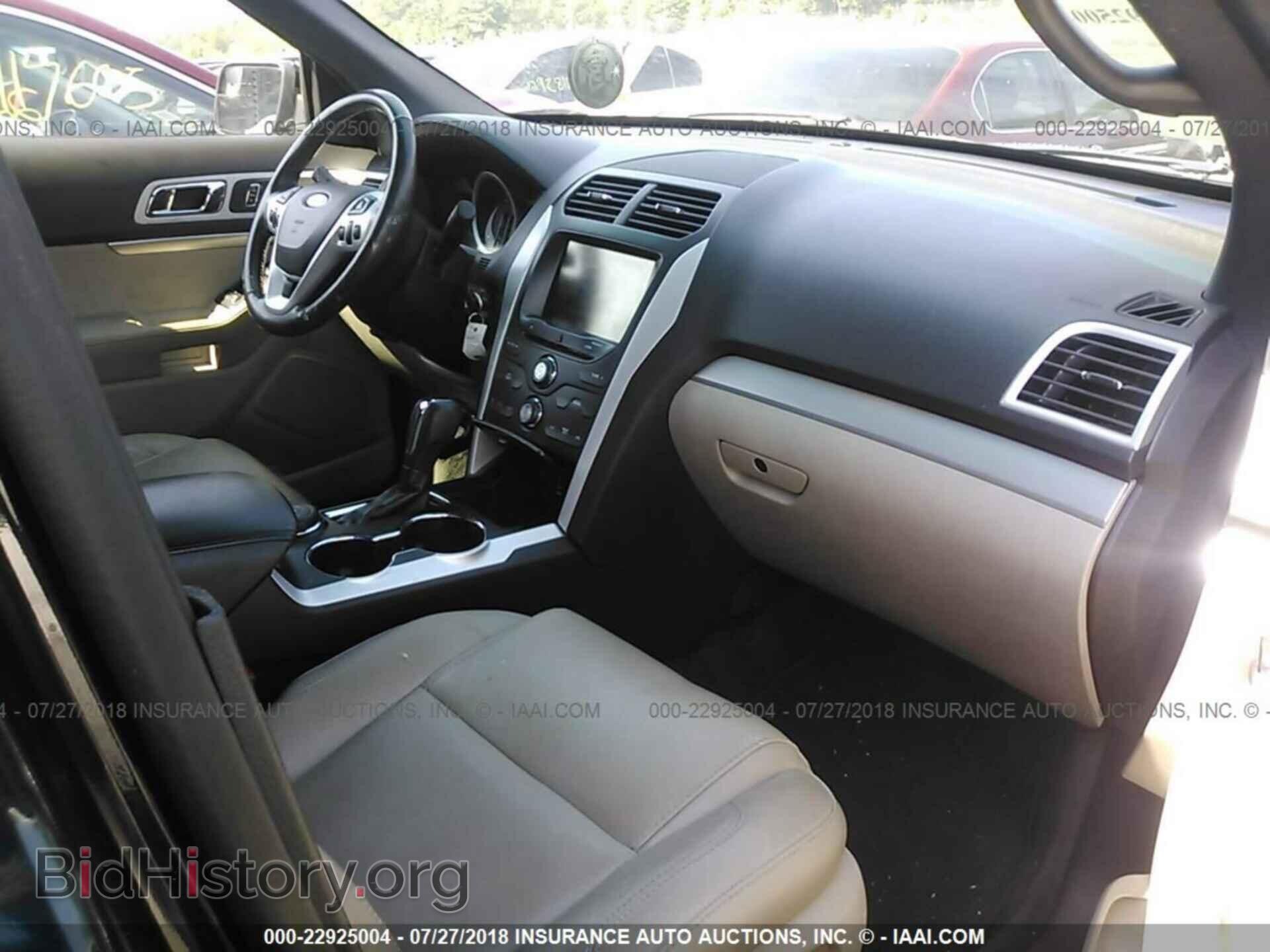 2014 Ford Explorer - VIN: 1FM5K8D8XEGC39595 - Фото 5