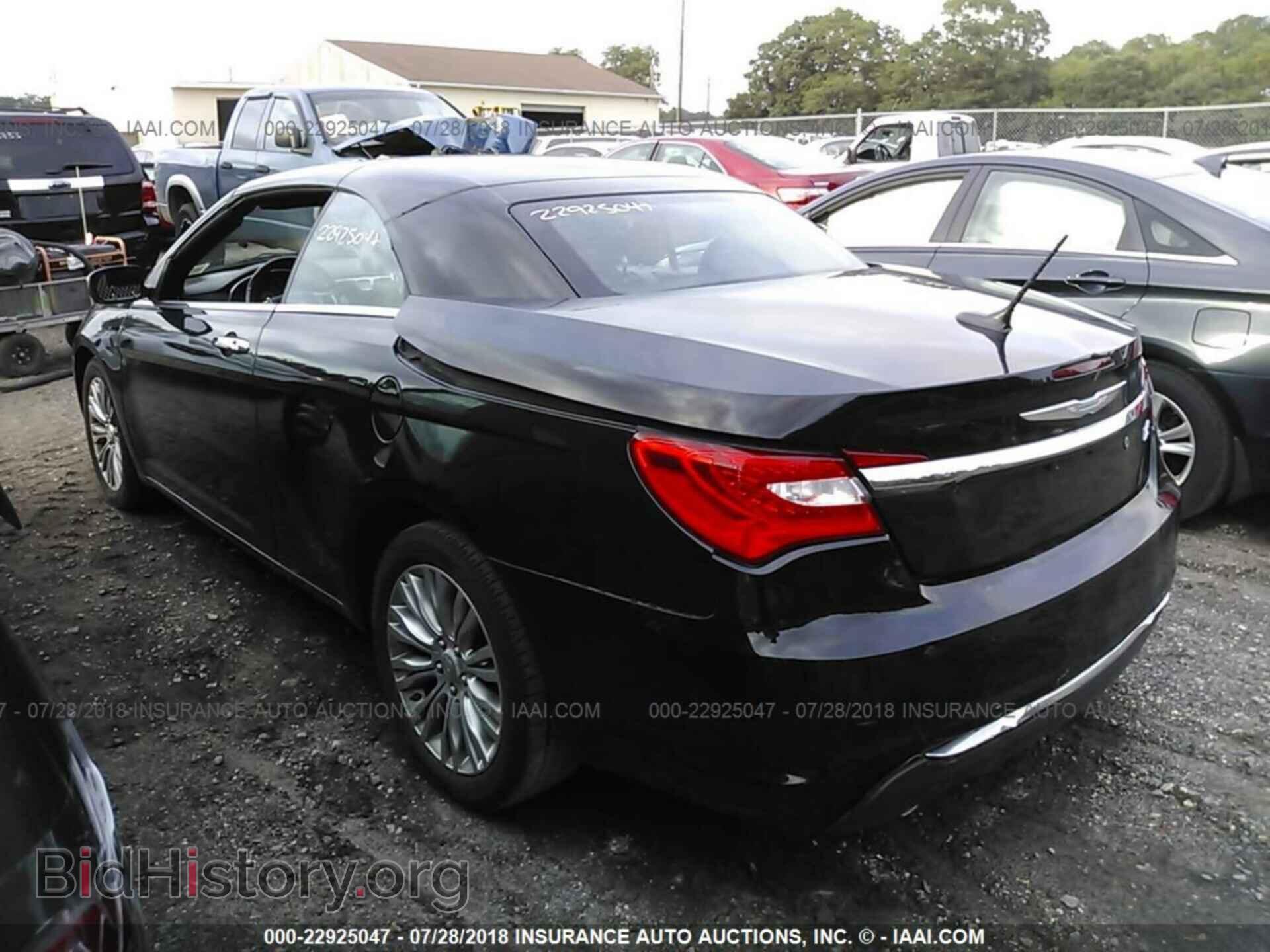 2013 Chrysler 200 - VIN: 1C3BCBFG4DN508873 - Photo 3