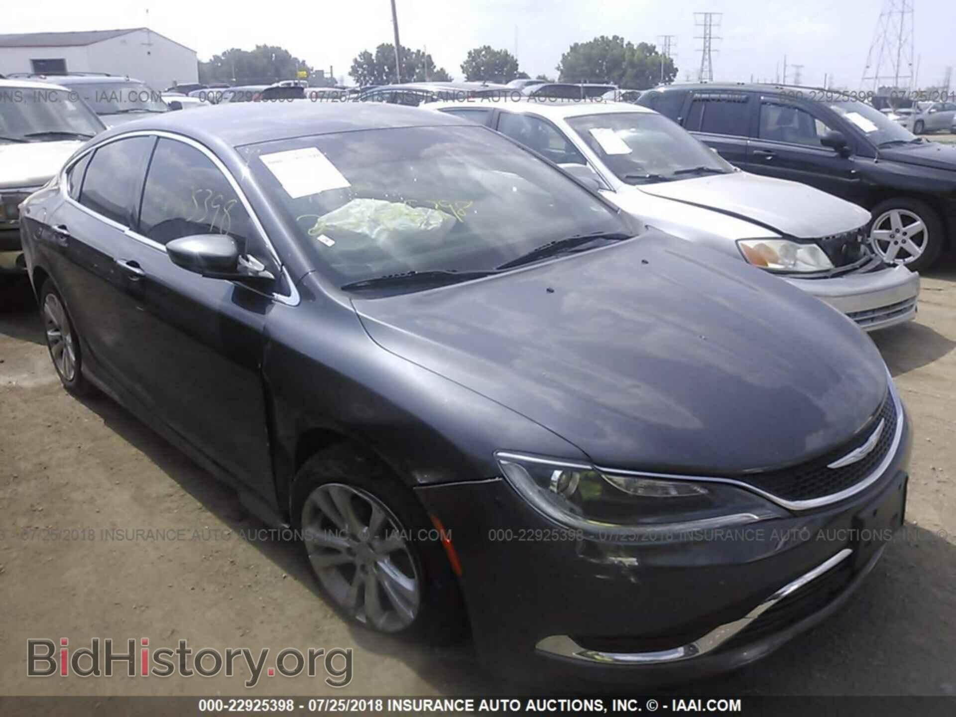 Photo 1C3CCCAB1FN714130 - Chrysler 200 2015