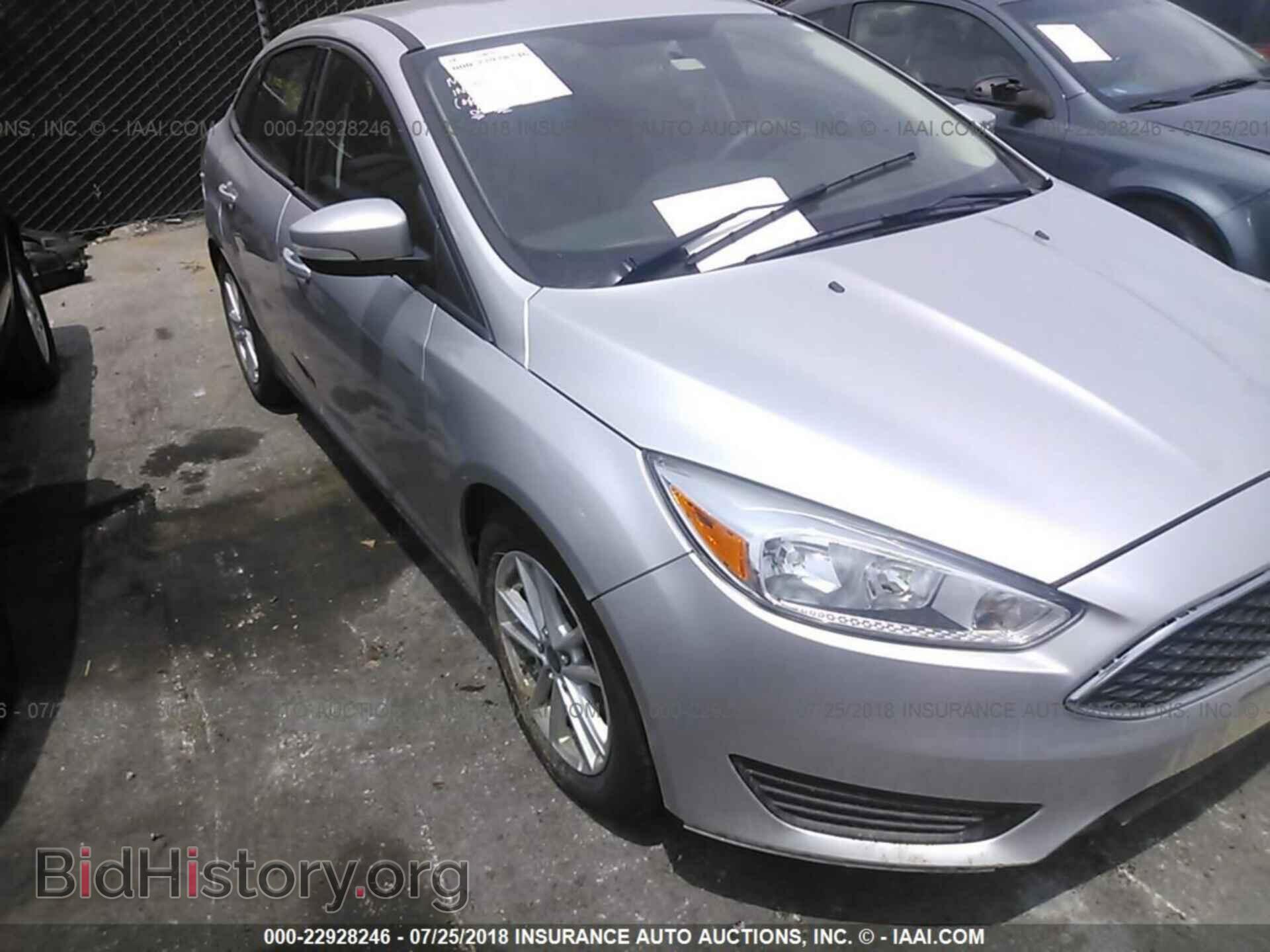 Photo 1FADP3F28GL247515 - Ford Focus 2016