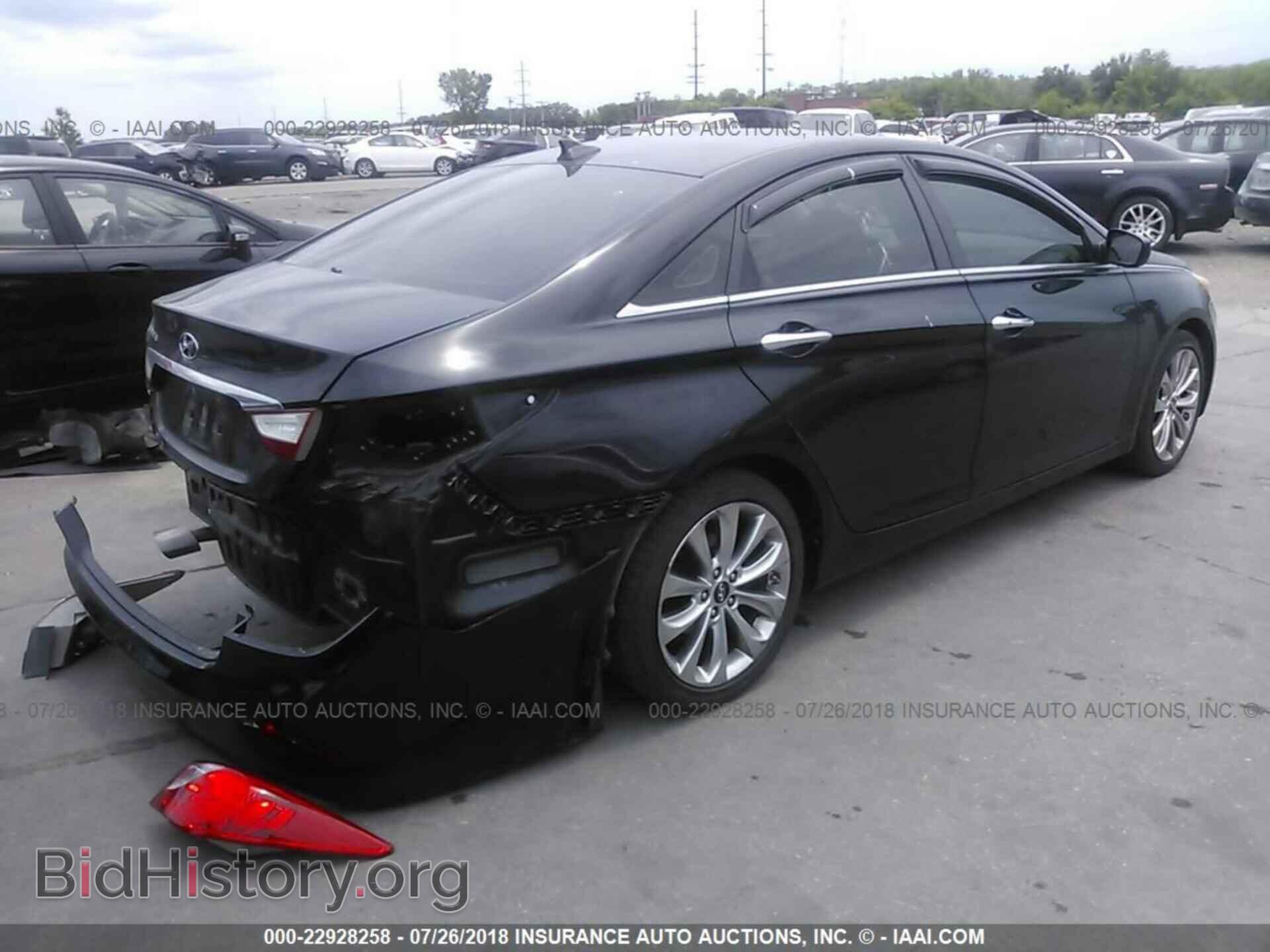 2012 Hyundai Sonata - VIN: 5NPEC4AC1CH431547 - Фото 4