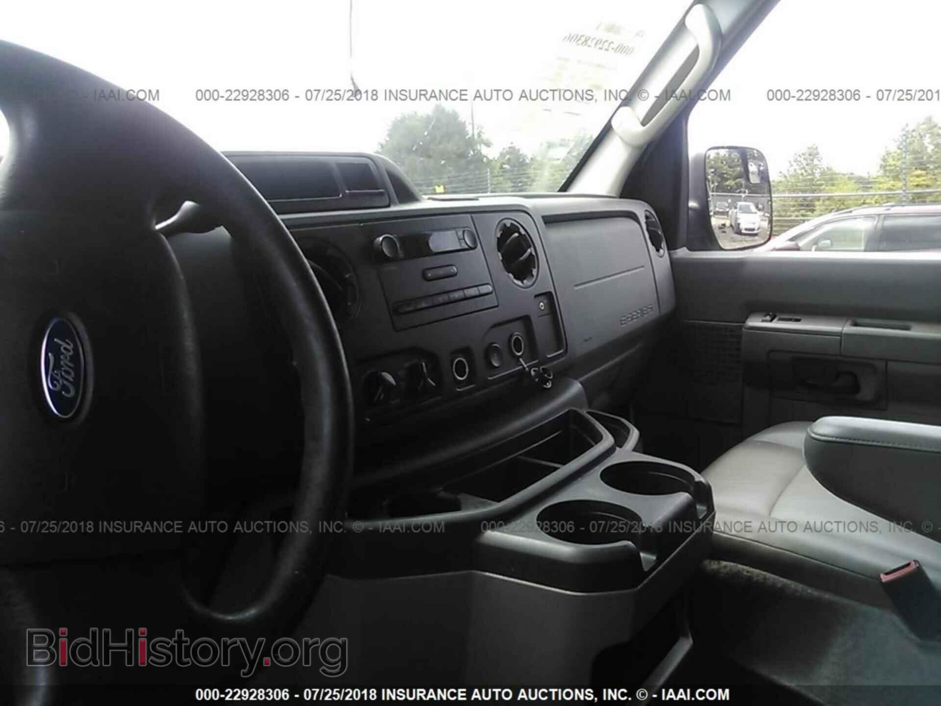 2012 Ford Econoline - VIN: 1FTSS3EL1CDB18403 - Photo 5