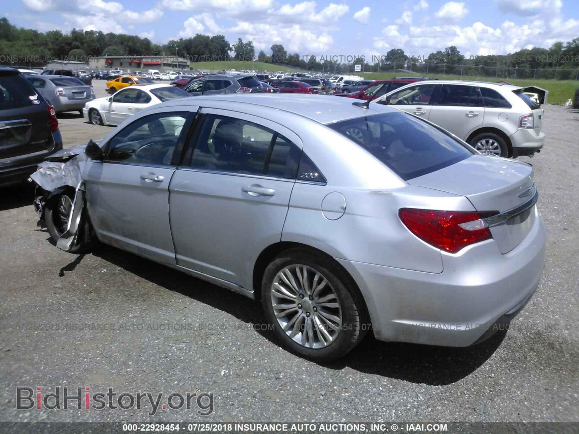 2012 Chrysler 200 - VIN: 1C3CCBAB1CN248771 - Фото 3