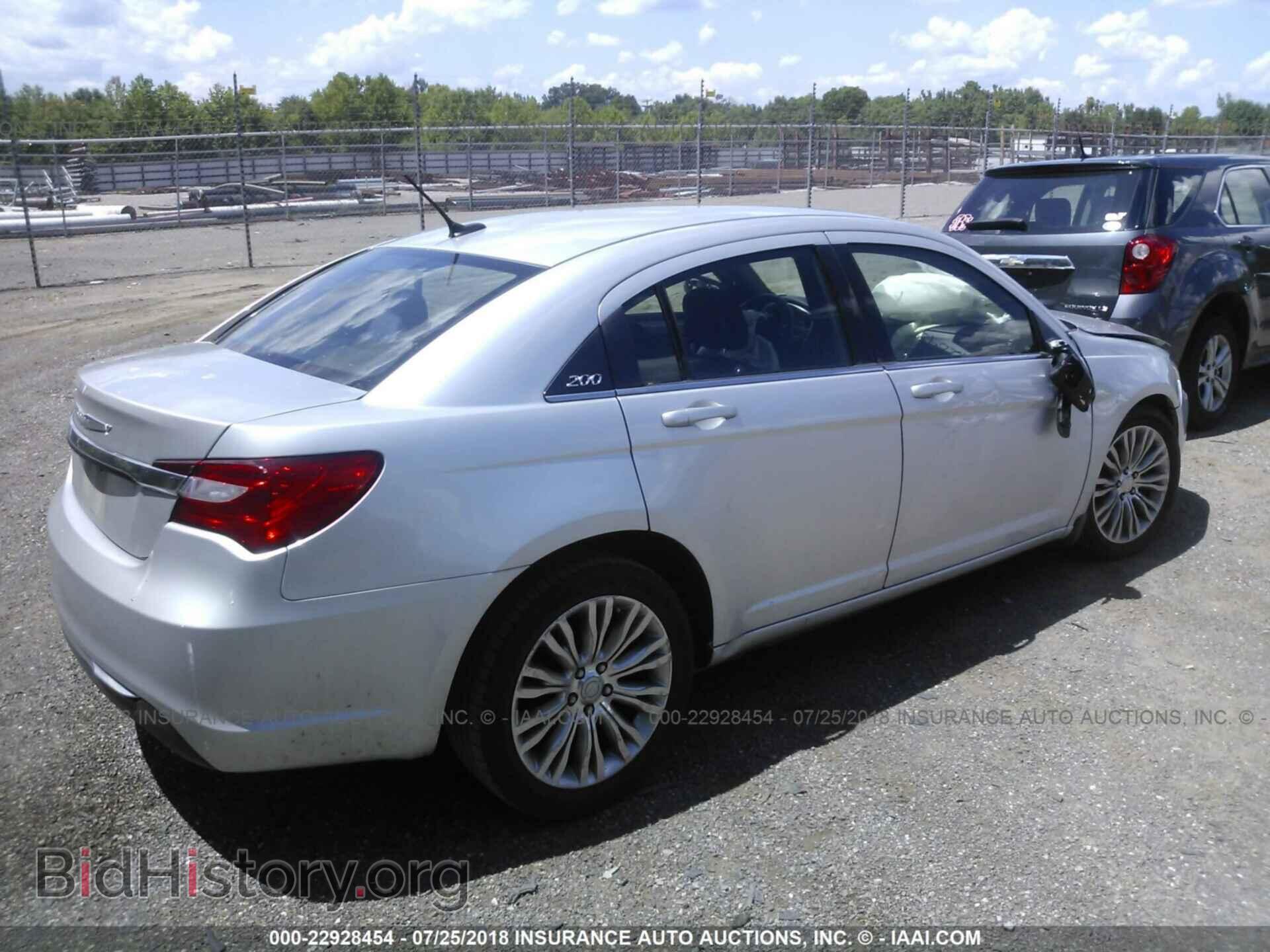 2012 Chrysler 200 - VIN: 1C3CCBAB1CN248771 - Фото 4