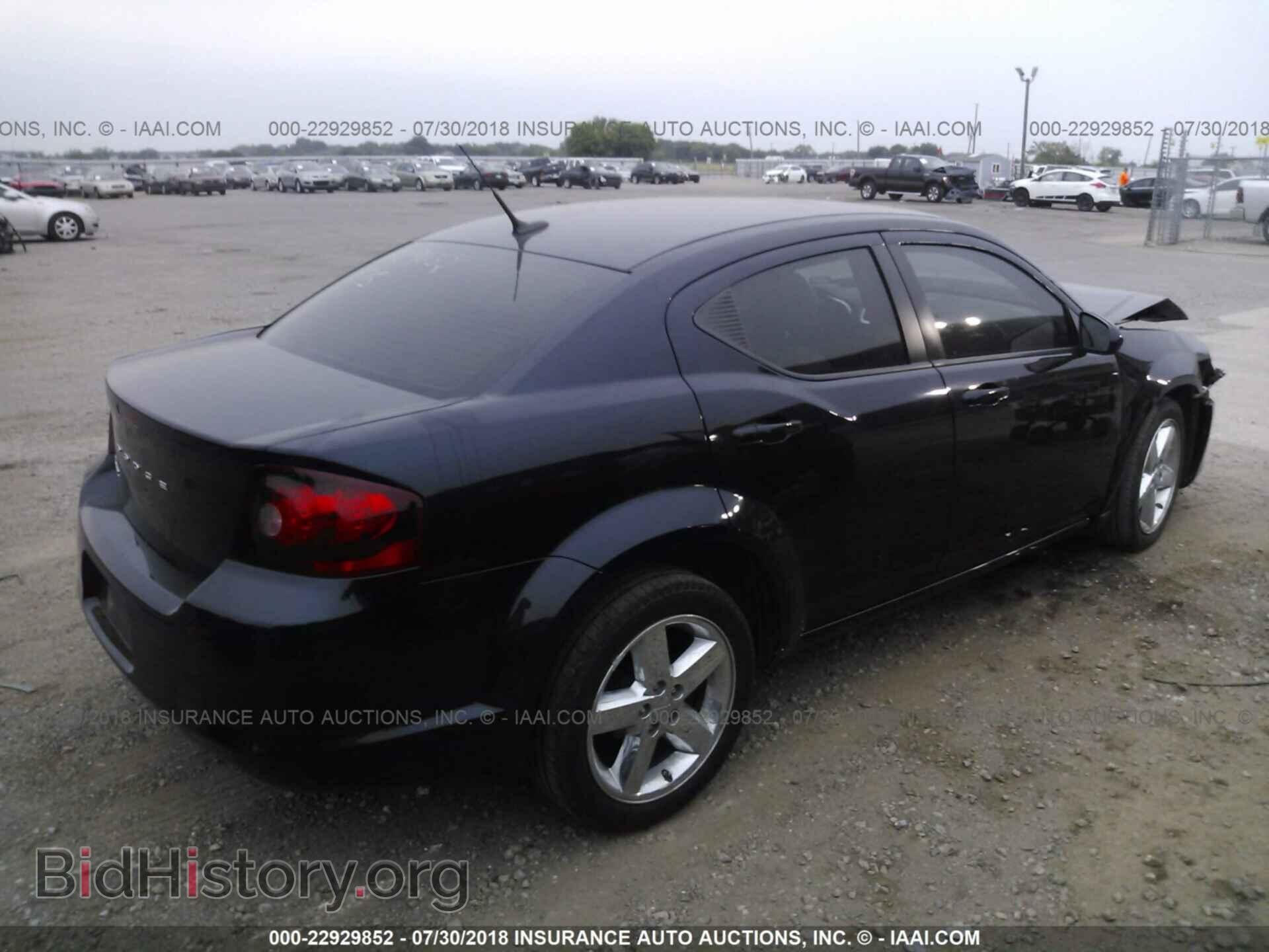 2011 Dodge Avenger - VIN: 1B3BD2FG1BN506604 - Фото 4