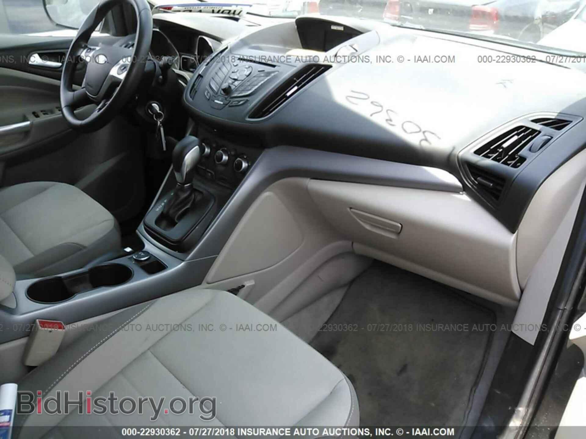 2014 Ford Escape - VIN: 1FMCU9G92EUD58285 - Photo 5
