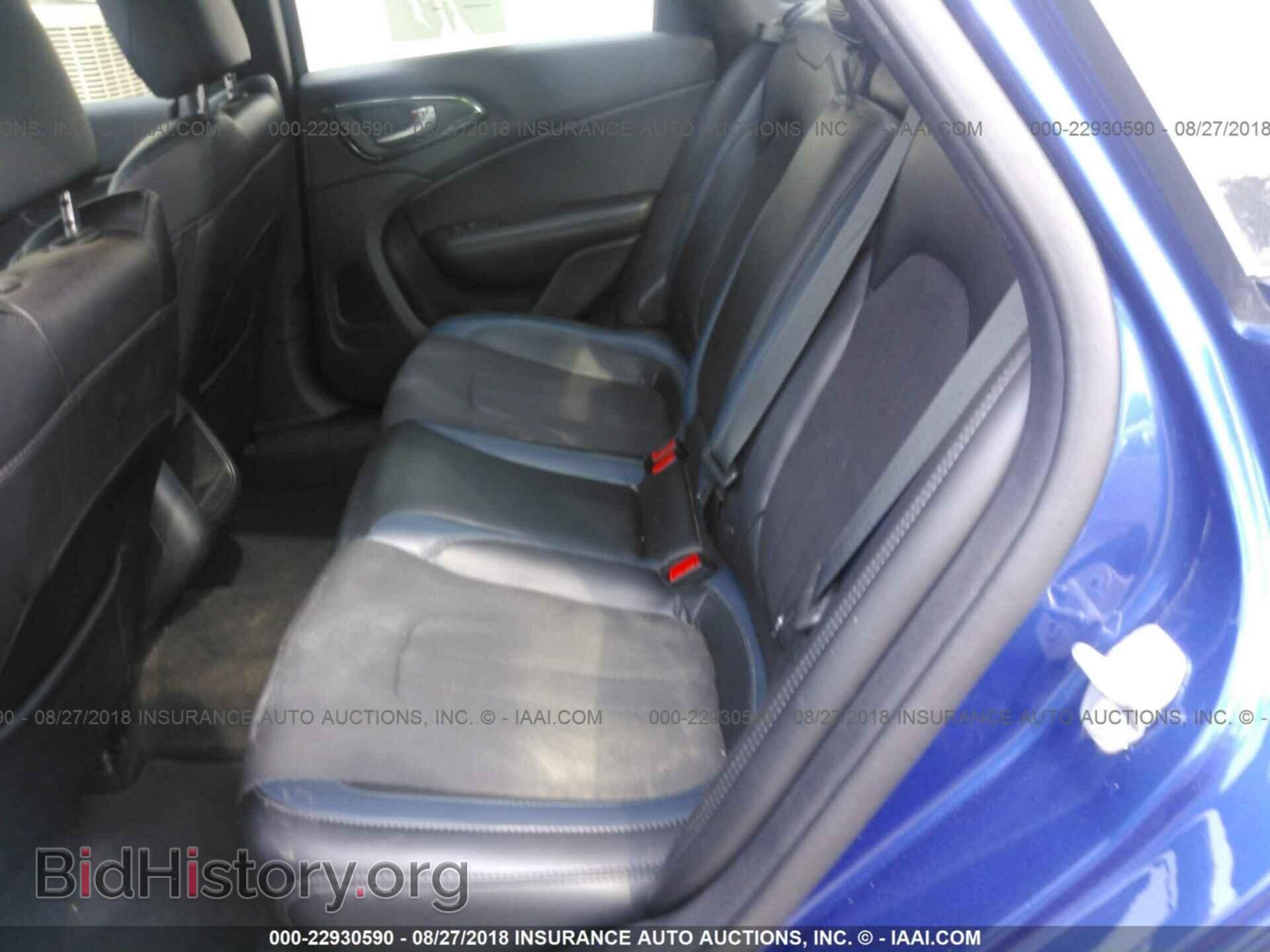2015 Chrysler 200 - VIN: 1C3CCCBB5FN532493 - Photo 8