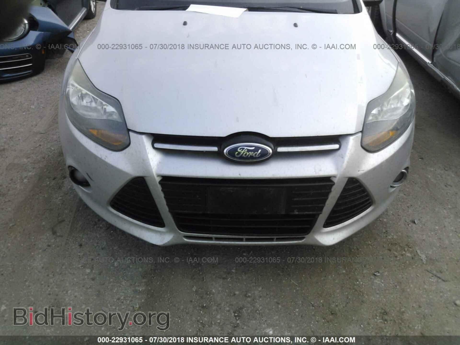 2012 Ford Focus - VIN: 1FAHP3J25CL304482 - Photo 6