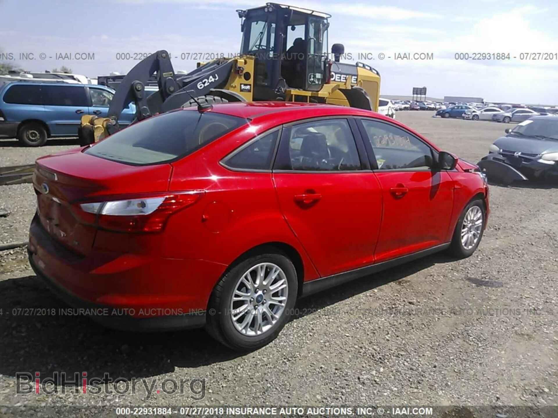 2012 Ford Focus - VIN: 1FAHP3F21CL147901 - Фото 4