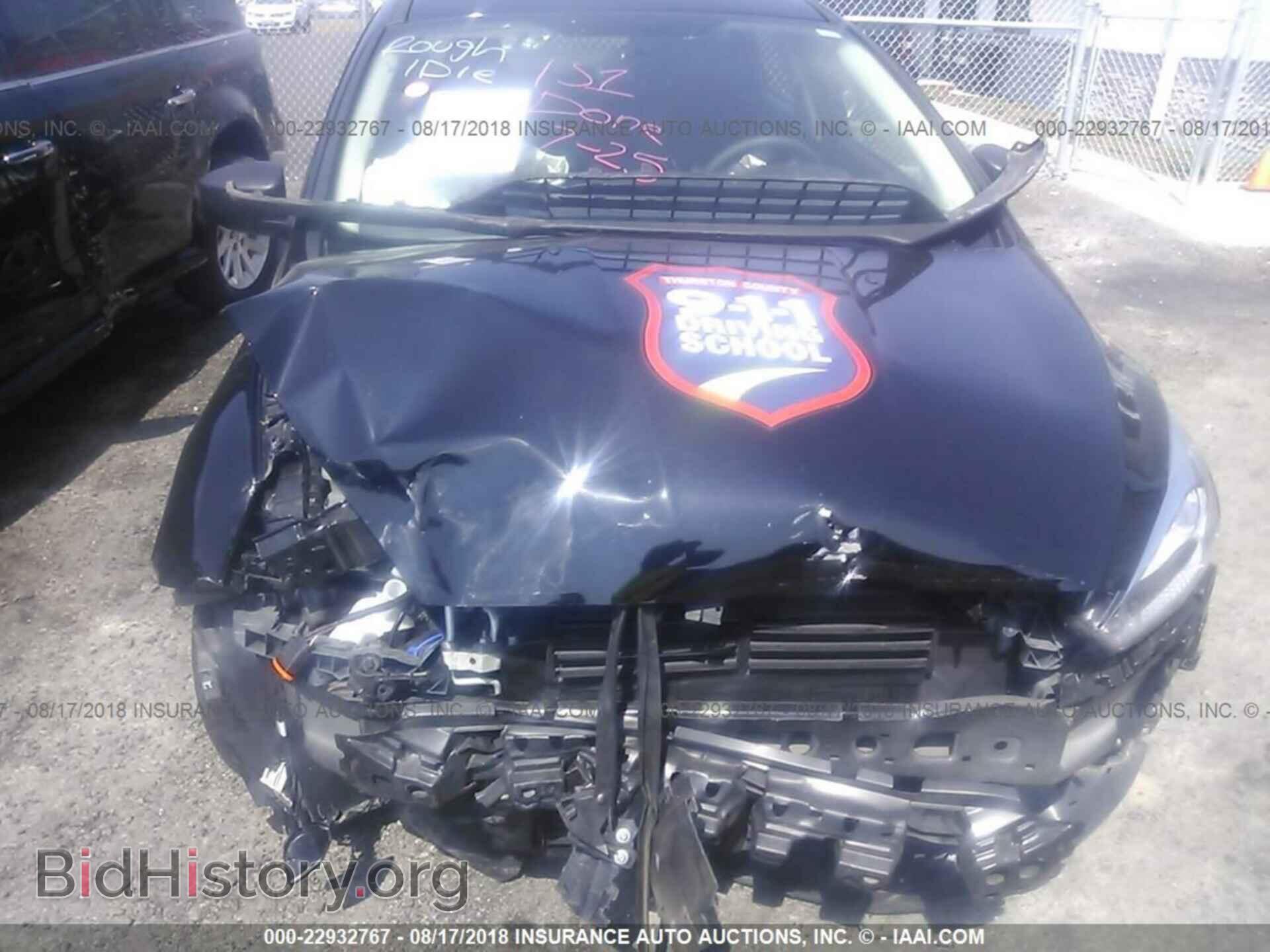 2017 Ford Focus - VIN: 1FADP3E22HL277936 - Photo 6