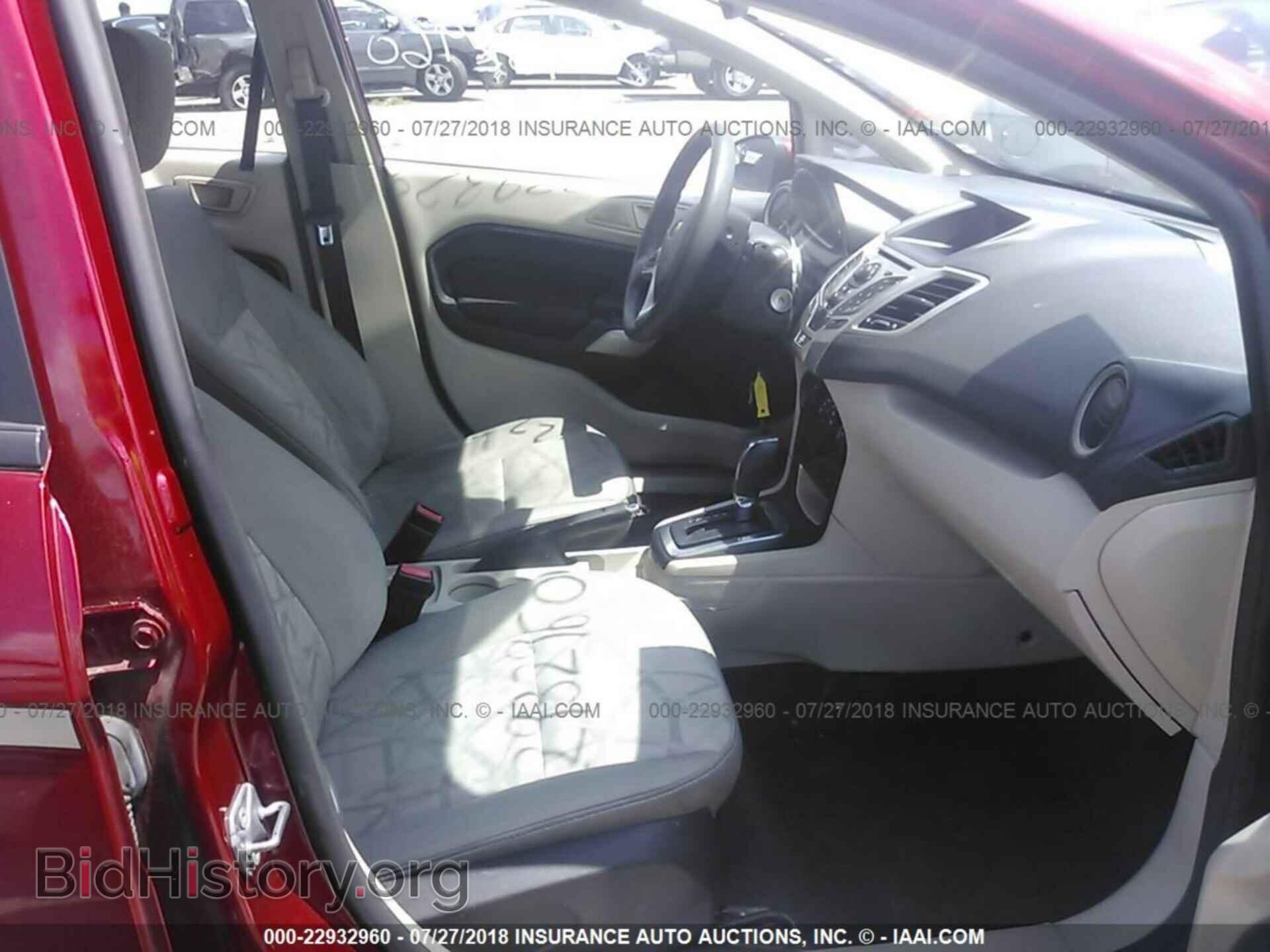 2011 Ford Fiesta - VIN: 3FADP4EJXBM142559 - Фото 5