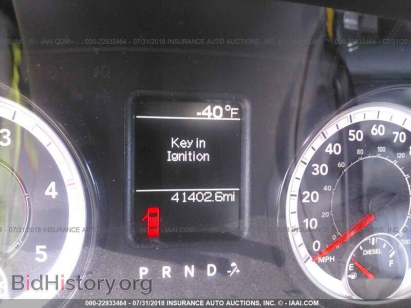 2016 RAM 3500 (VIN 3C63RRGL3GG365616) — фото 6 из 10