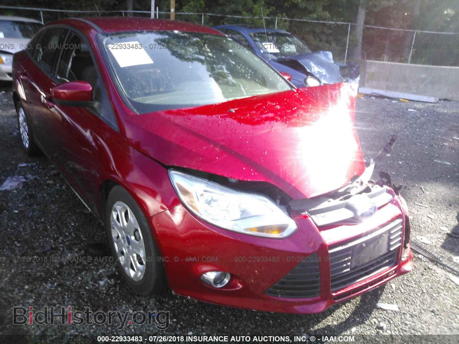 Photo 1FAHP3F26CL282811 - Ford Focus 2012