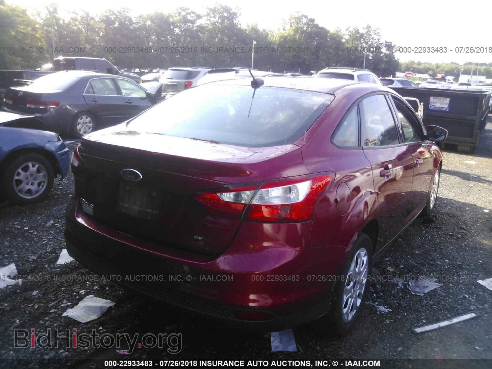 2012 Ford Focus - VIN: 1FAHP3F26CL282811 - Photo 4