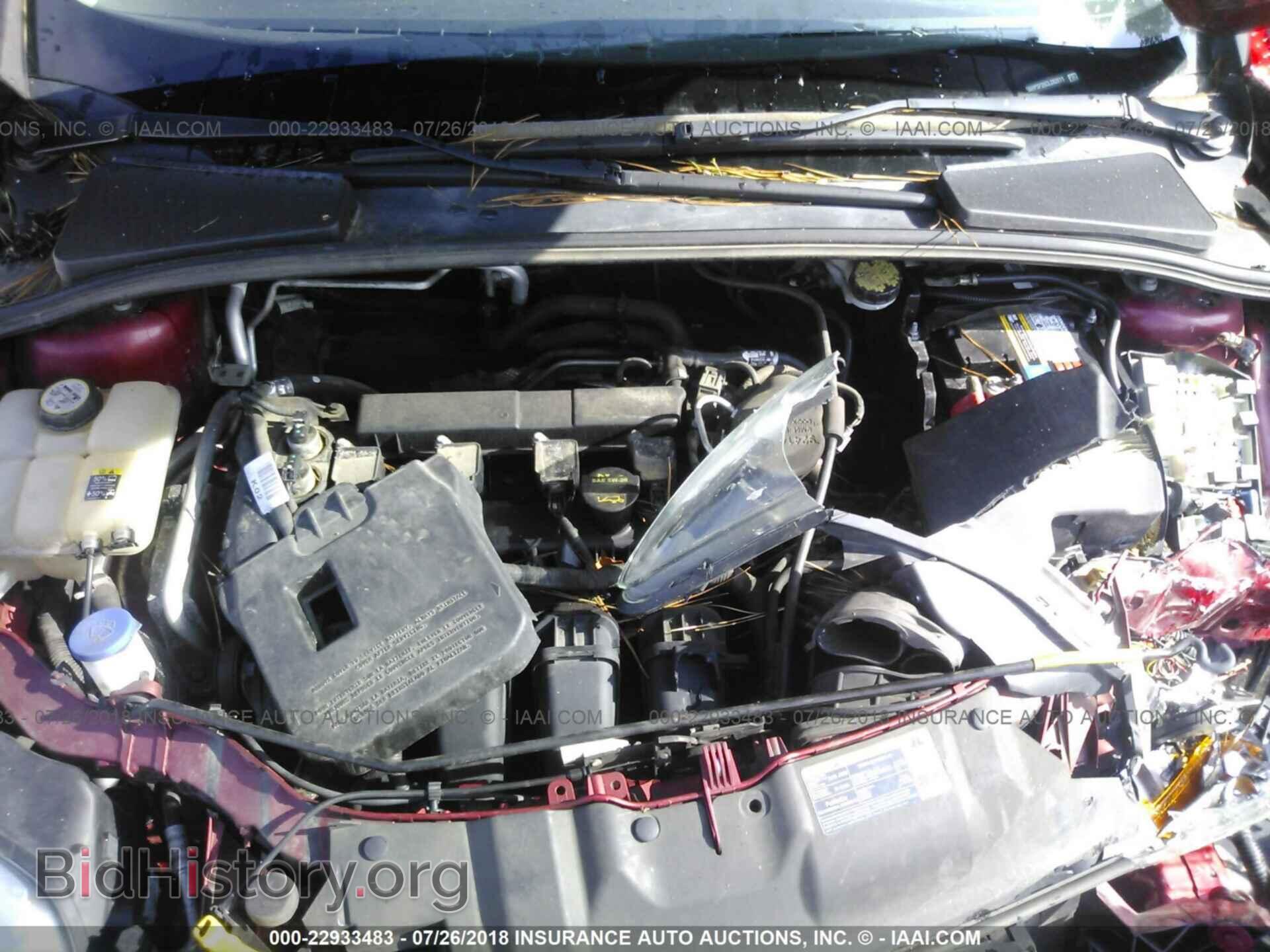 2012 Ford Focus - VIN: 1FAHP3F26CL282811 - Photo 10