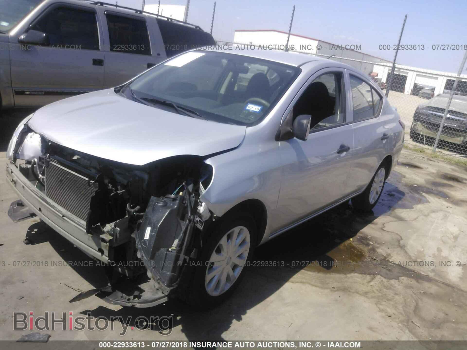 2013 Nissan Versa - VIN: 3N1CN7AP0DL856199 - Фото 2