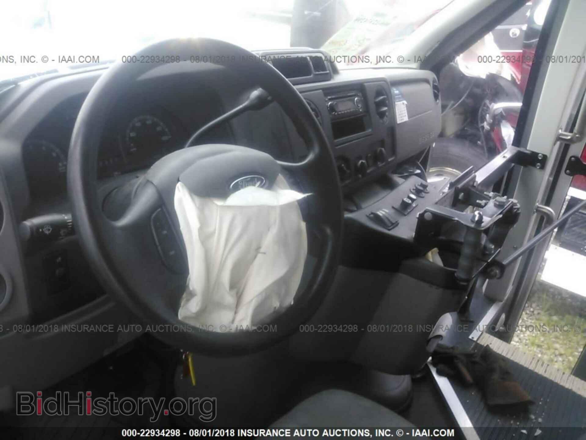 2013 Ford Econoline - VIN: 1FDEE3FL1DDB12634 - Фото 5