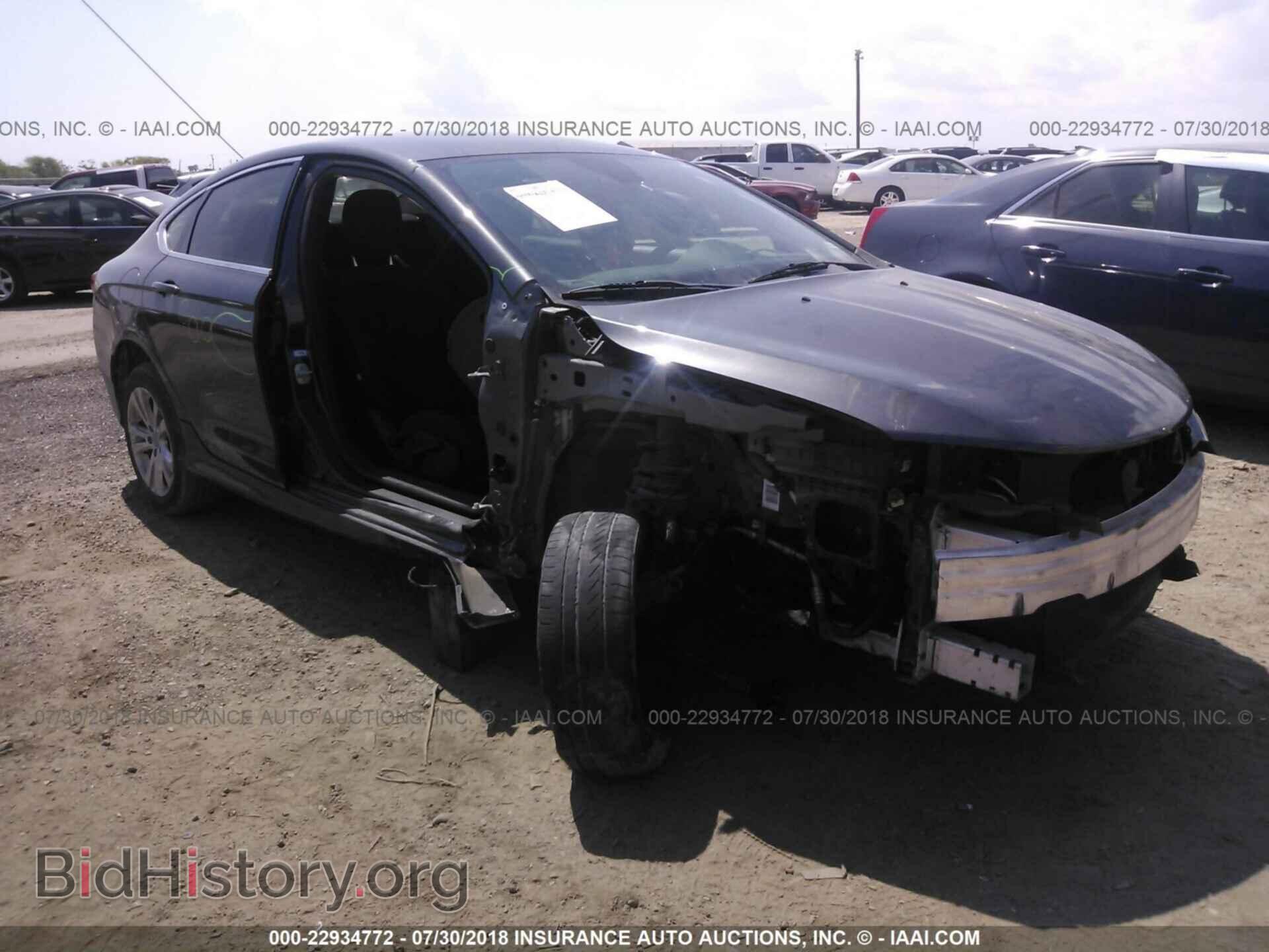 Photo 1C3CCCAB8FN623324 - Chrysler 200 2015