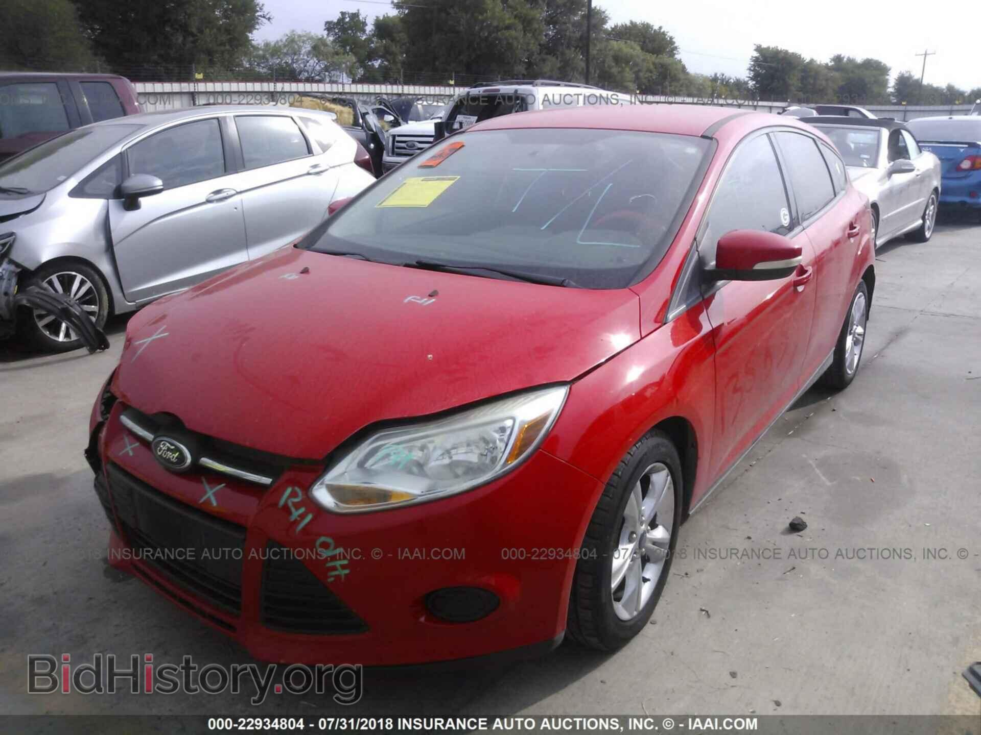2013 Ford Focus - VIN: 1FADP3K27DL247734 - Фото 2