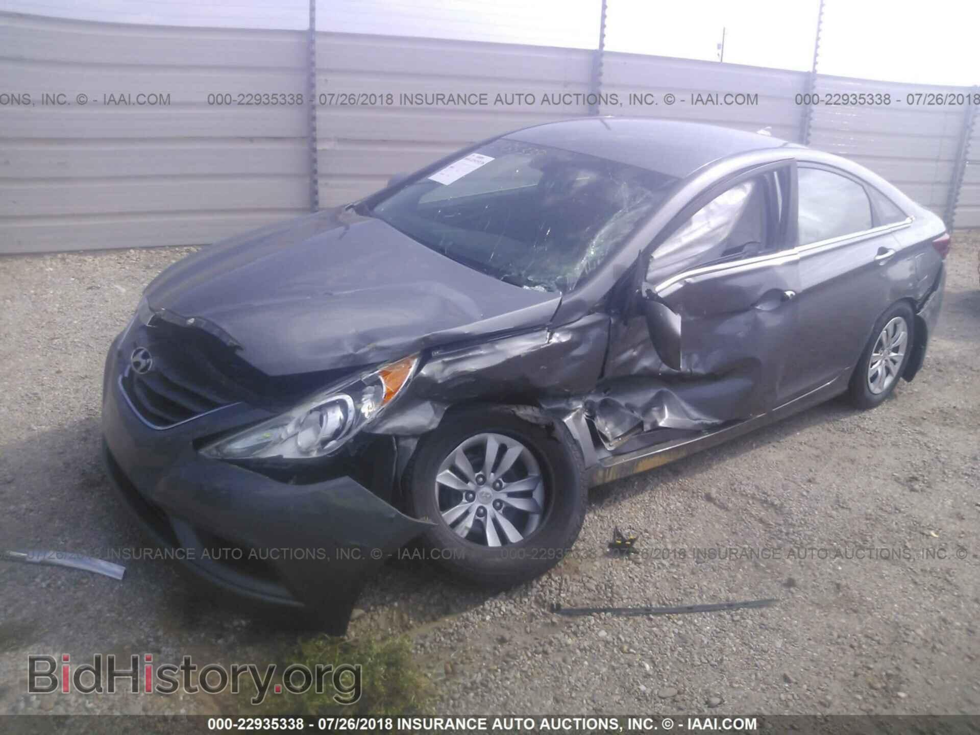 2012 Hyundai Sonata - VIN: 5NPEB4AC5CH462013 - Фото 2