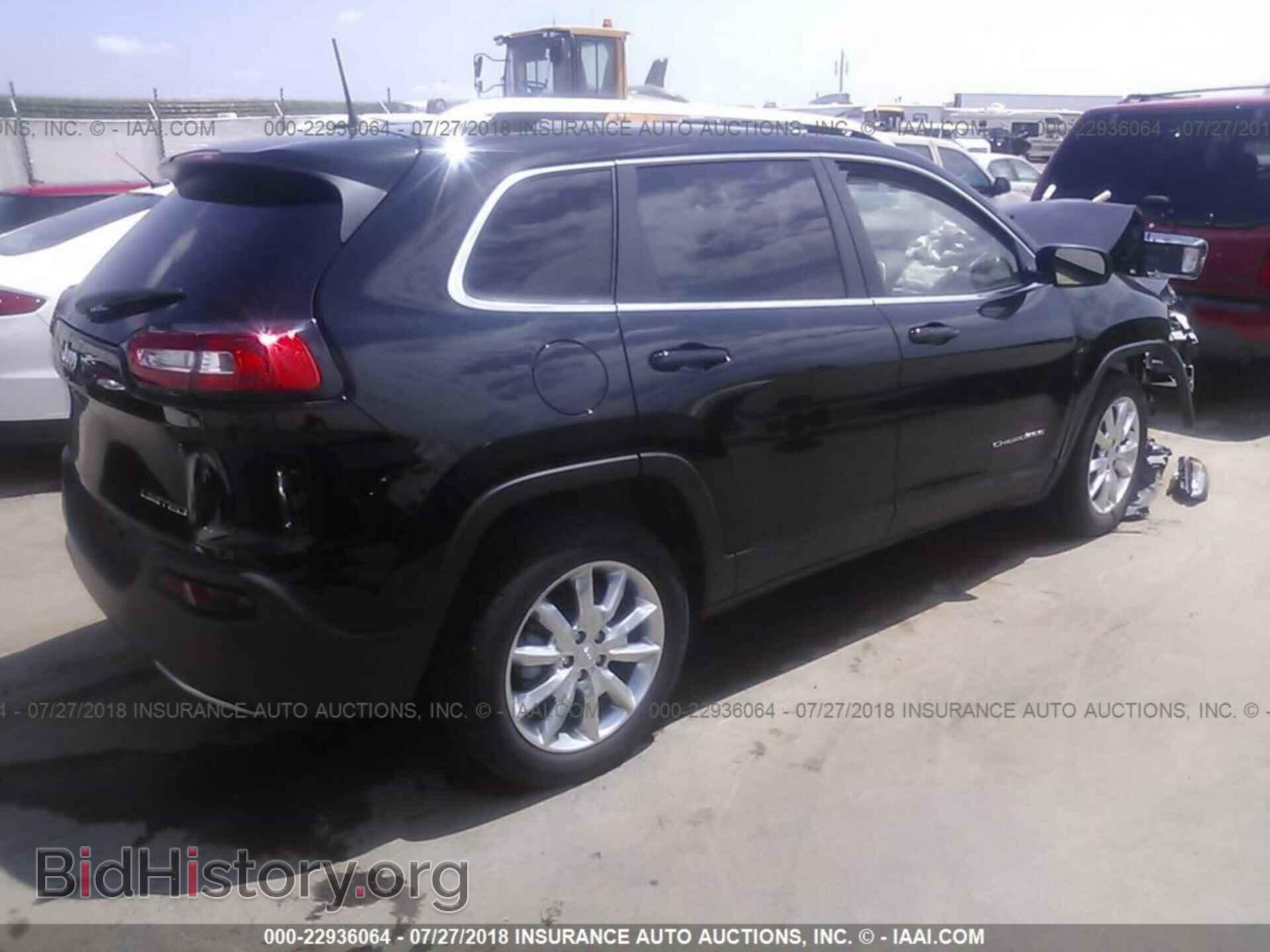 2017 Jeep Cherokee - VIN: 1C4PJLDB7HW650770 - Photo 4