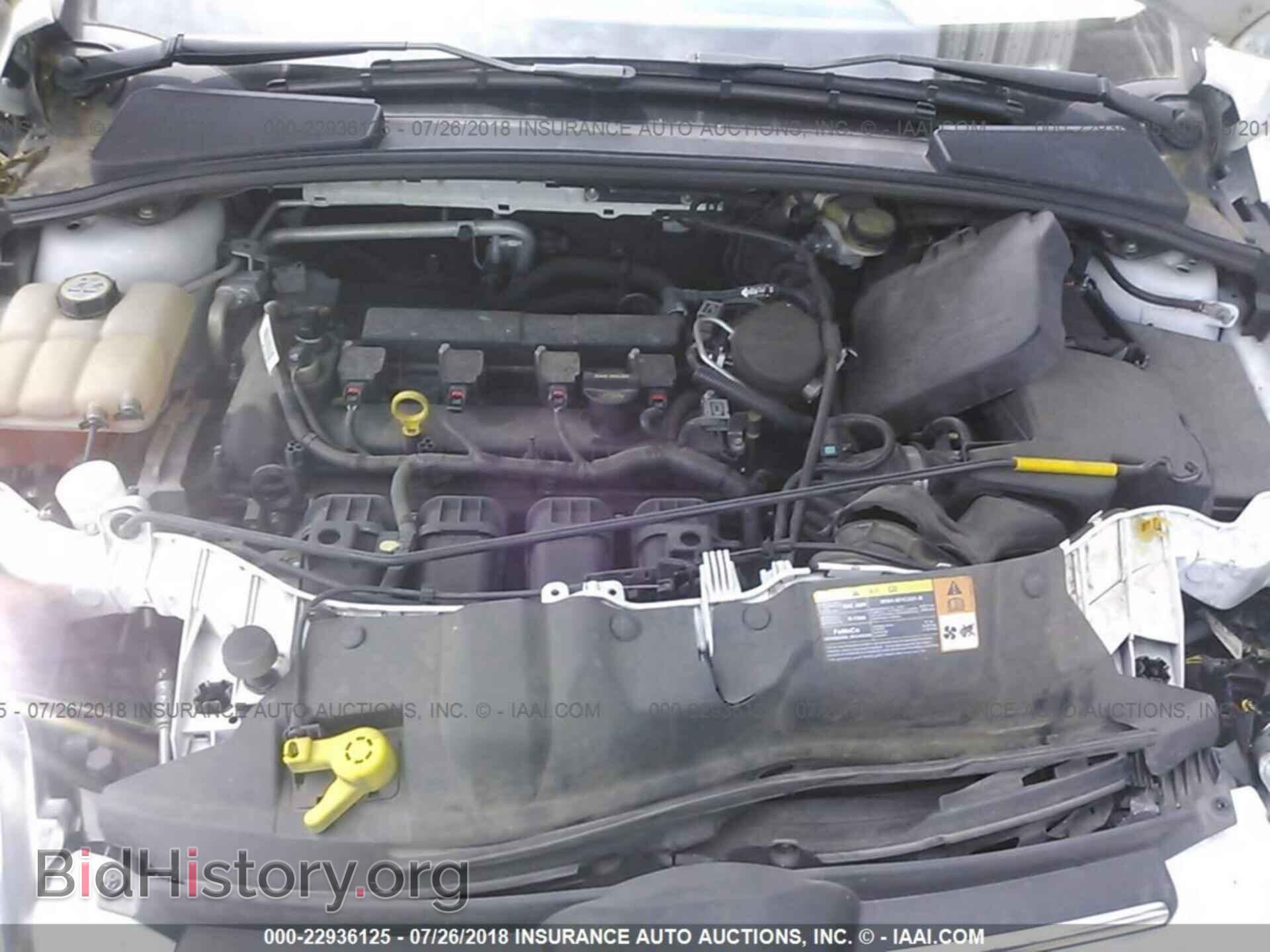 2013 Ford Focus - VIN: 1FADP3F23DL263102 - Photo 10