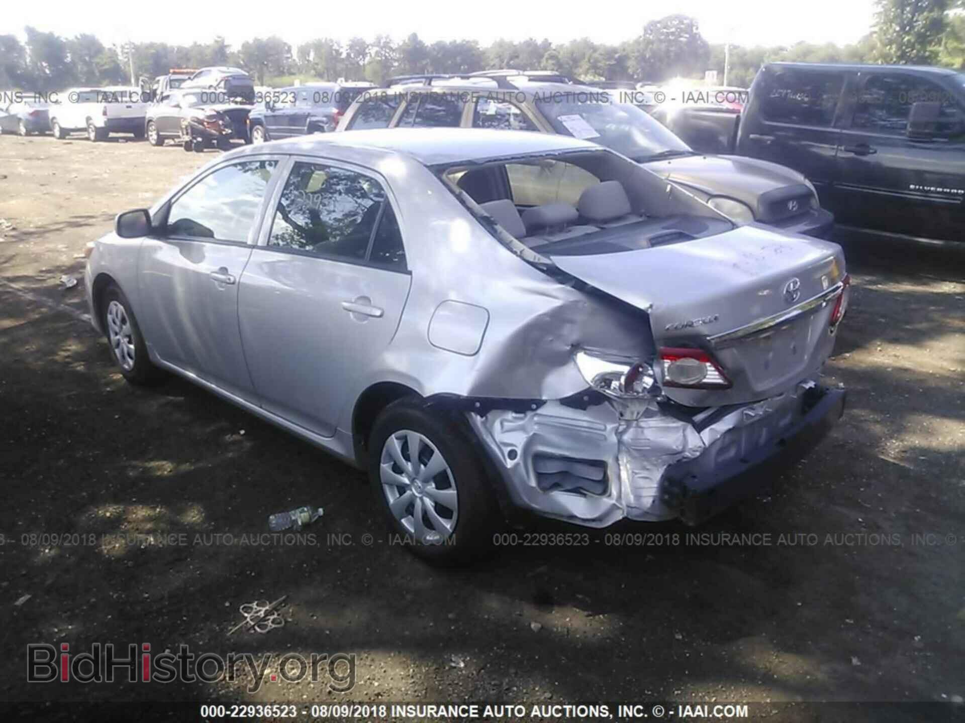 2012 Toyota Corolla - VIN: 2T1BU4EEXCC845229 - Photo 3