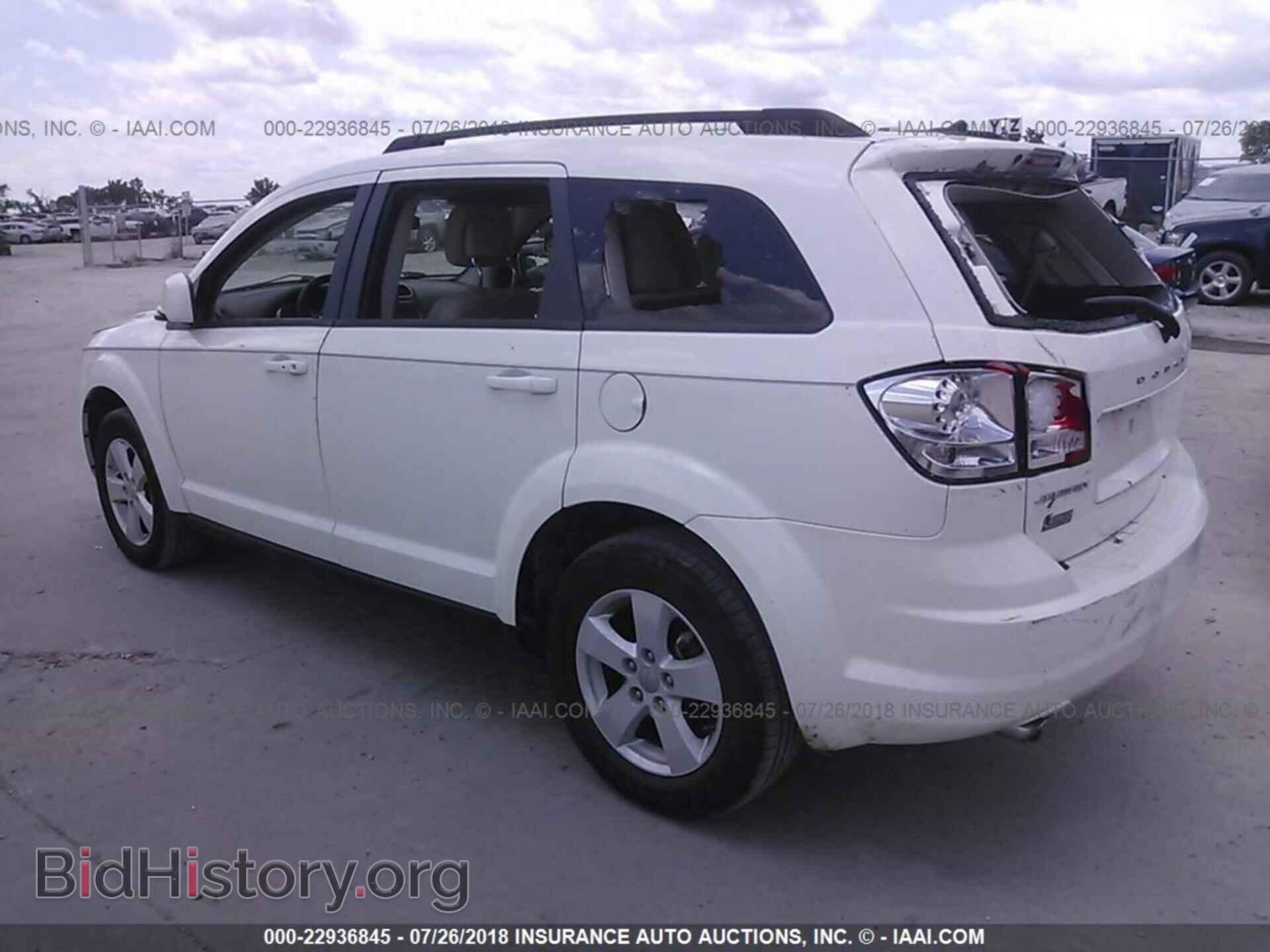 2011 Dodge Journey - VIN: 3D4PG1FG0BT520700 - Фото 3