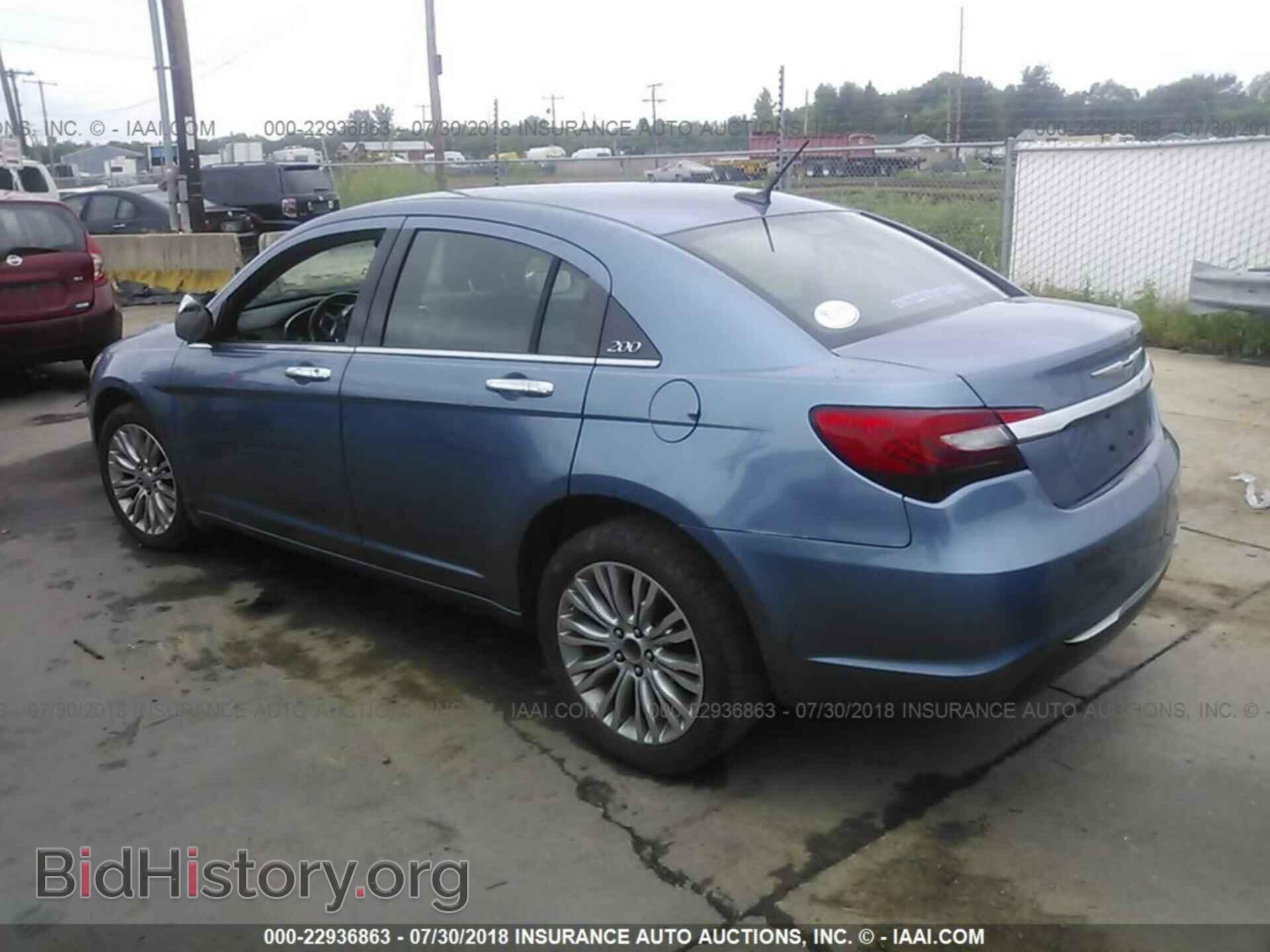 2011 Chrysler 200 - VIN: 1C3BC2FB7BN614722 - Фото 3