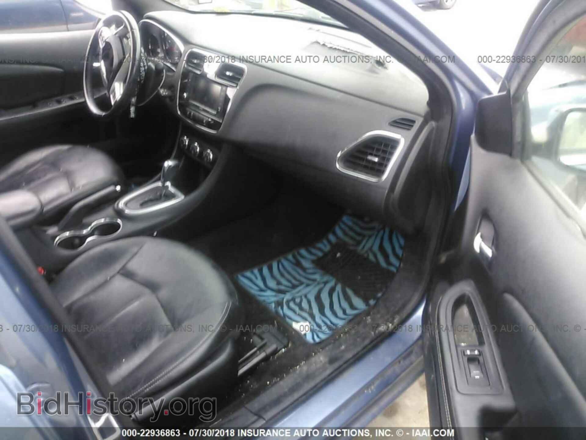 2011 Chrysler 200 - VIN: 1C3BC2FB7BN614722 - Фото 5
