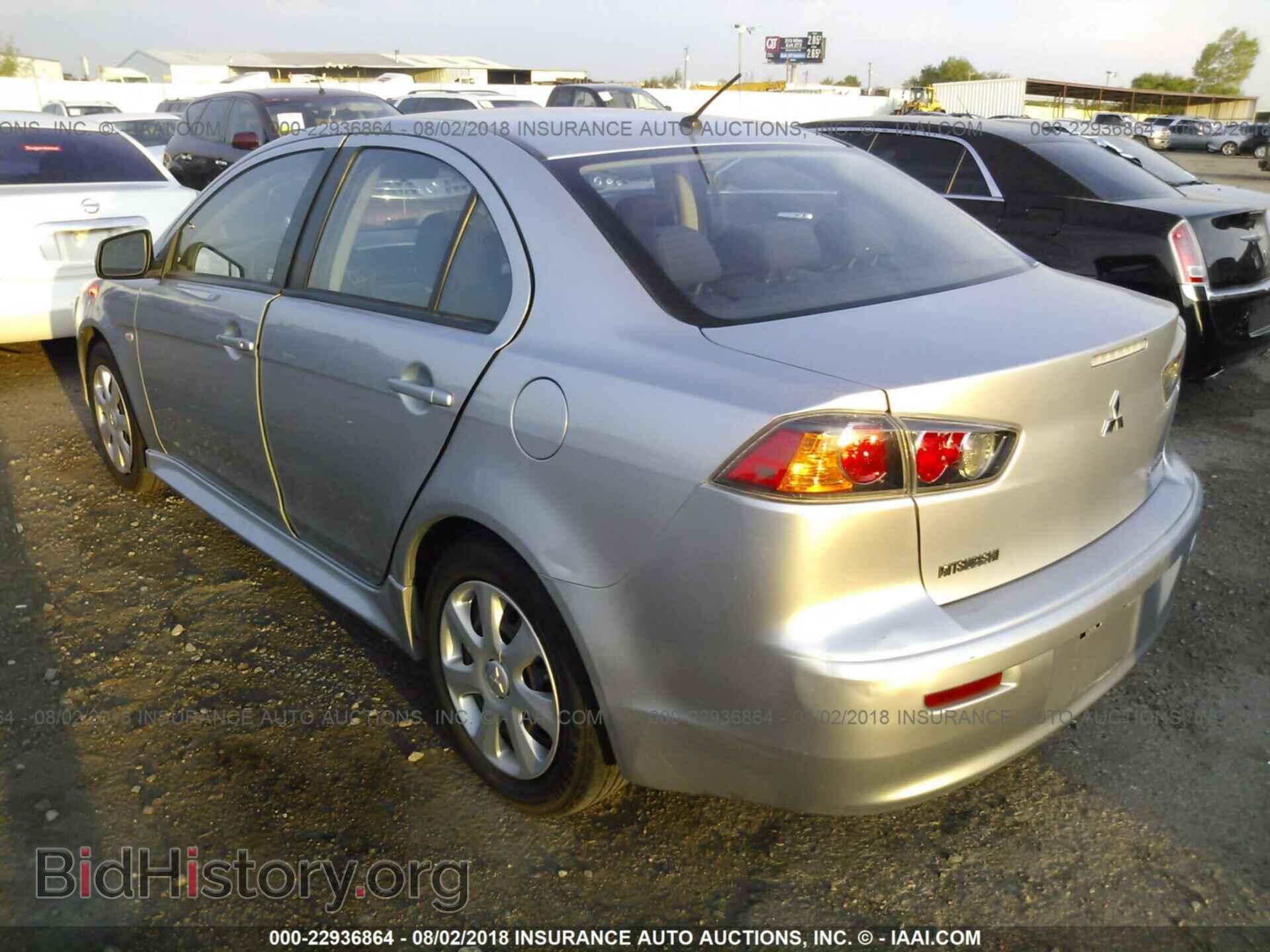 2014 Mitsubishi Lancer - VIN: JA32U2FU4EU018566 - Фото 3