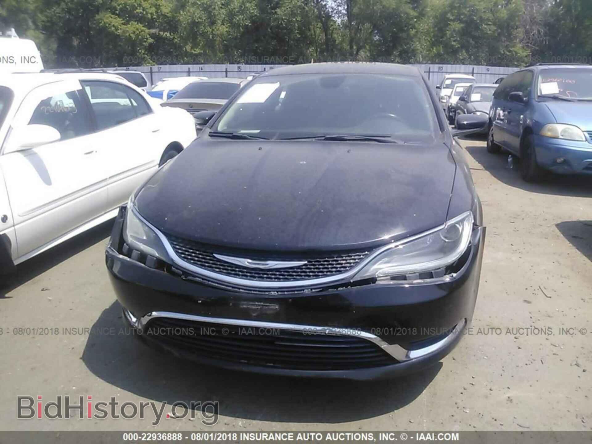2015 Chrysler 200 - VIN: 1C3CCCAB6FN650067 - Photo 6