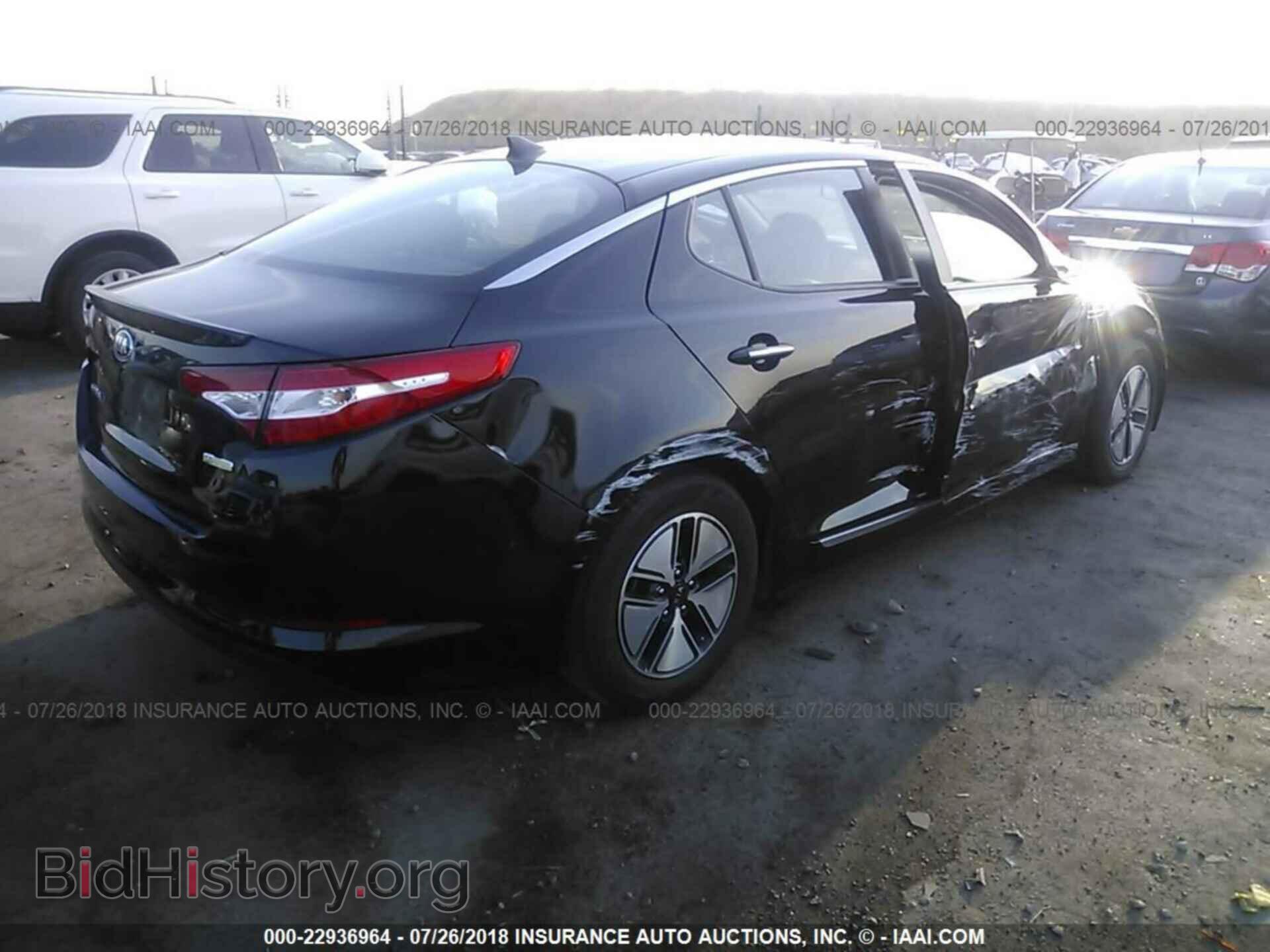 2013 Kia Optima - VIN: KNAGM4AD4D5054290 - Photo 4