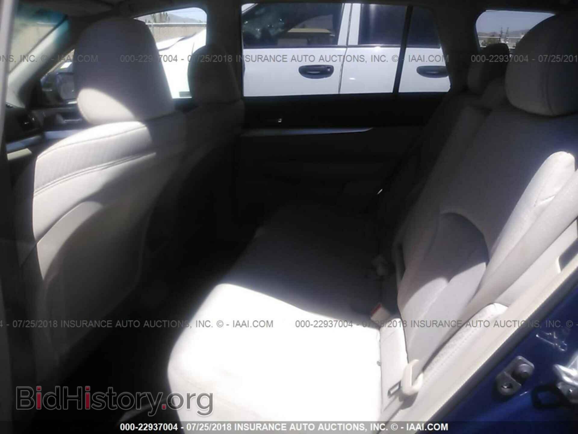 2011 Subaru Outback - VIN: 4S4BRBHC2B3340871 - Фото 8