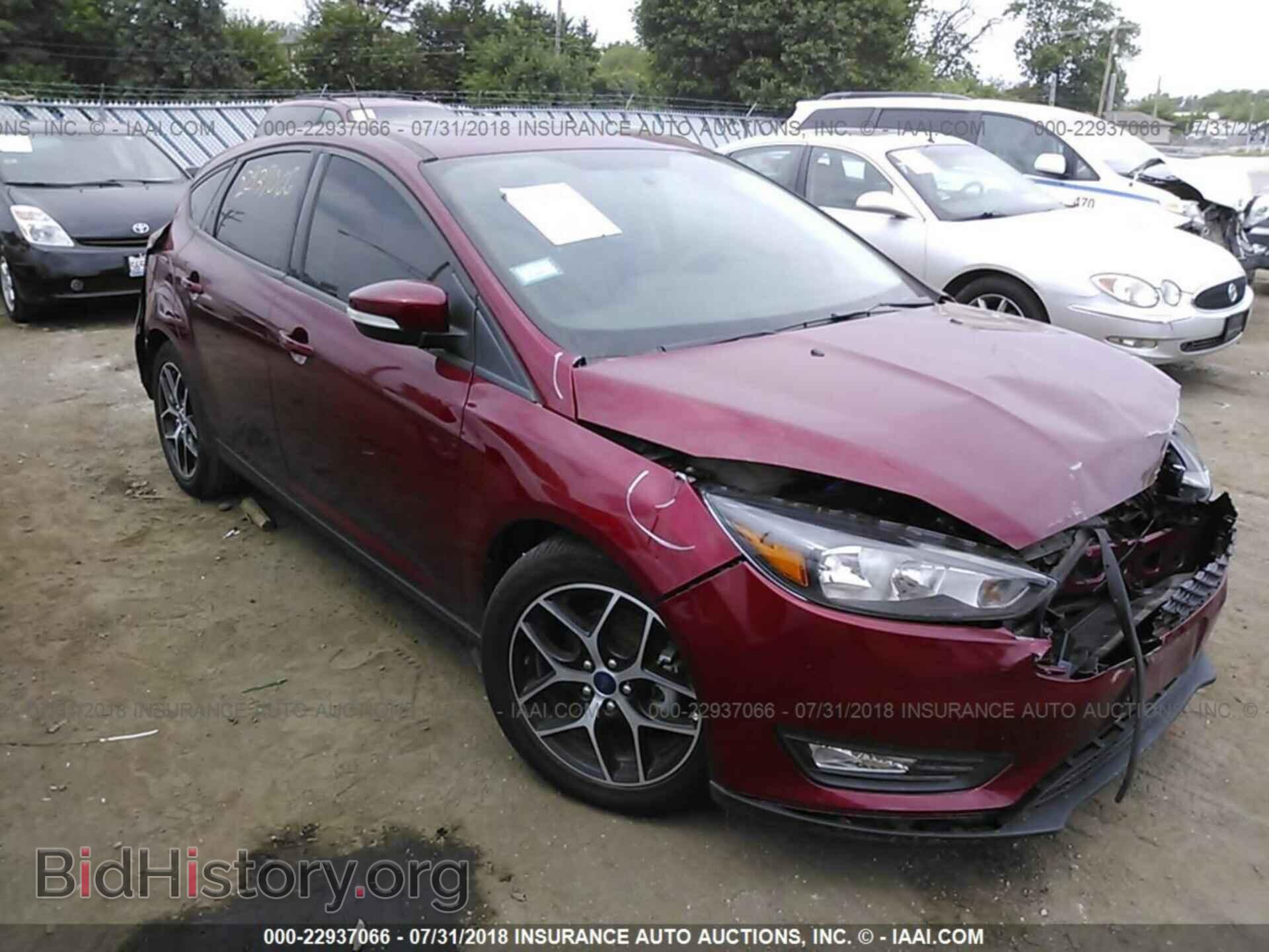 Photo 1FADP3M26HL273101 - Ford Focus 2017