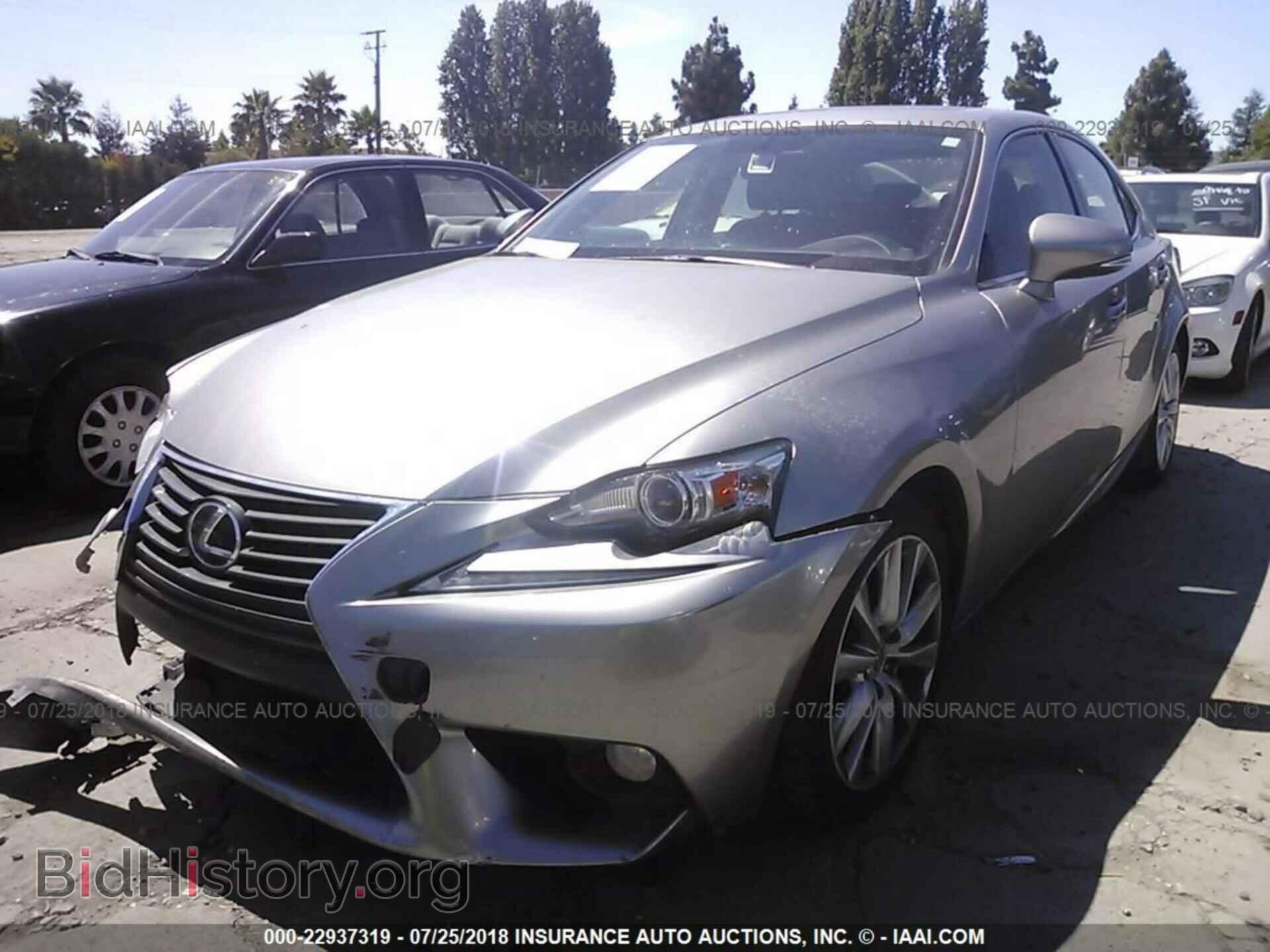 2014 Lexus Is - VIN: JTHBF1D21E5036717 - Photo 2