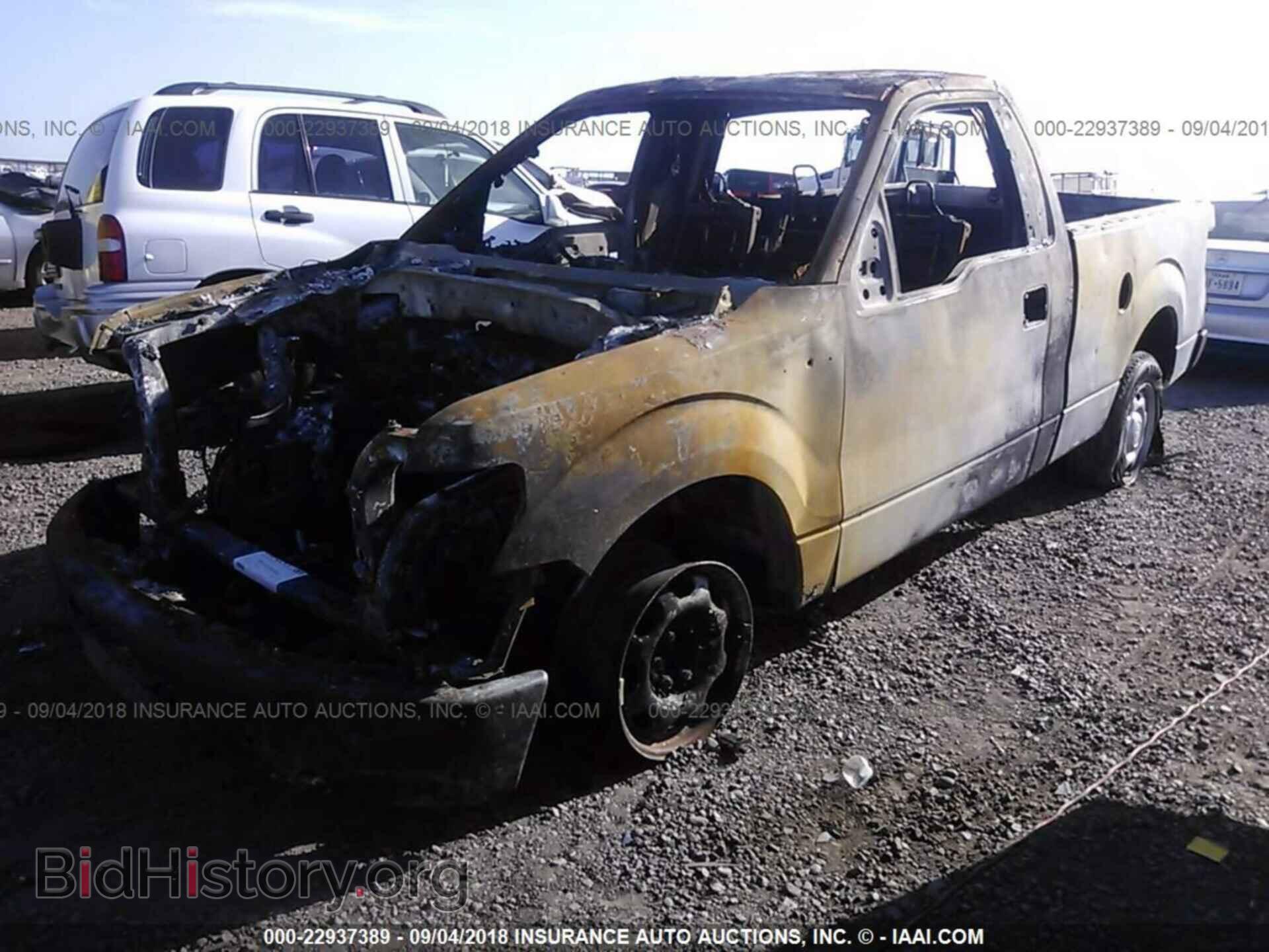 2012 Ford F150 - VIN: 1FTMF1CM6CFC22659 - Фото 2
