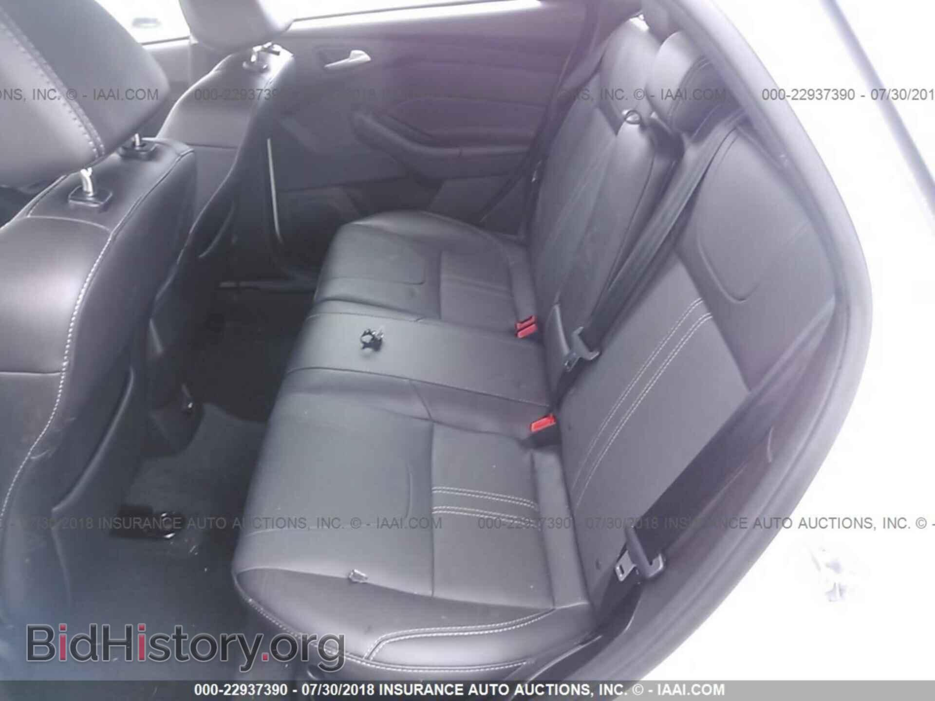 2014 Ford Focus - VIN: 1FADP3K21EL303524 - Photo 8