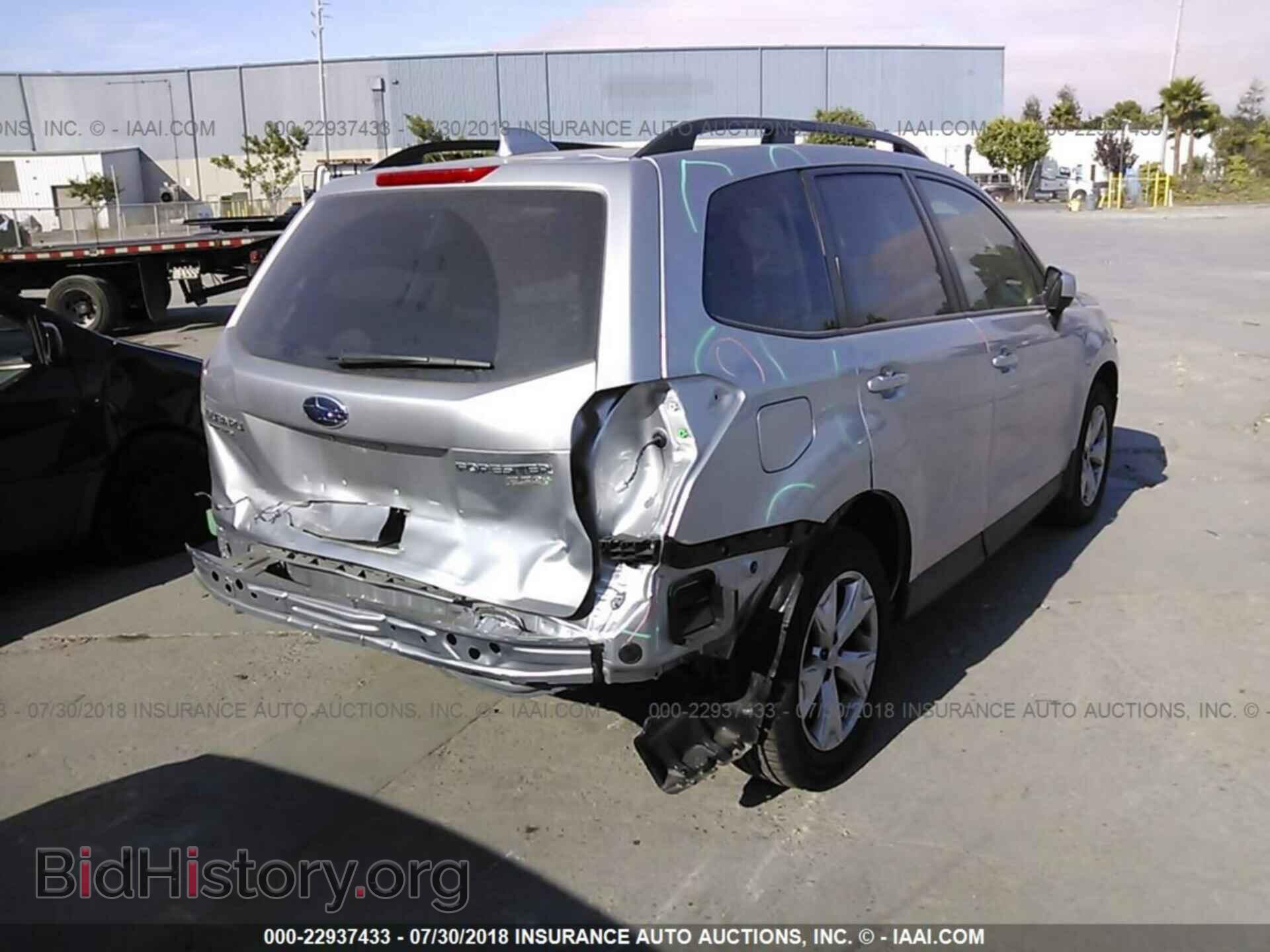 2016 Subaru Forester - VIN: JF2SJADC9GH521716 - Фото 4