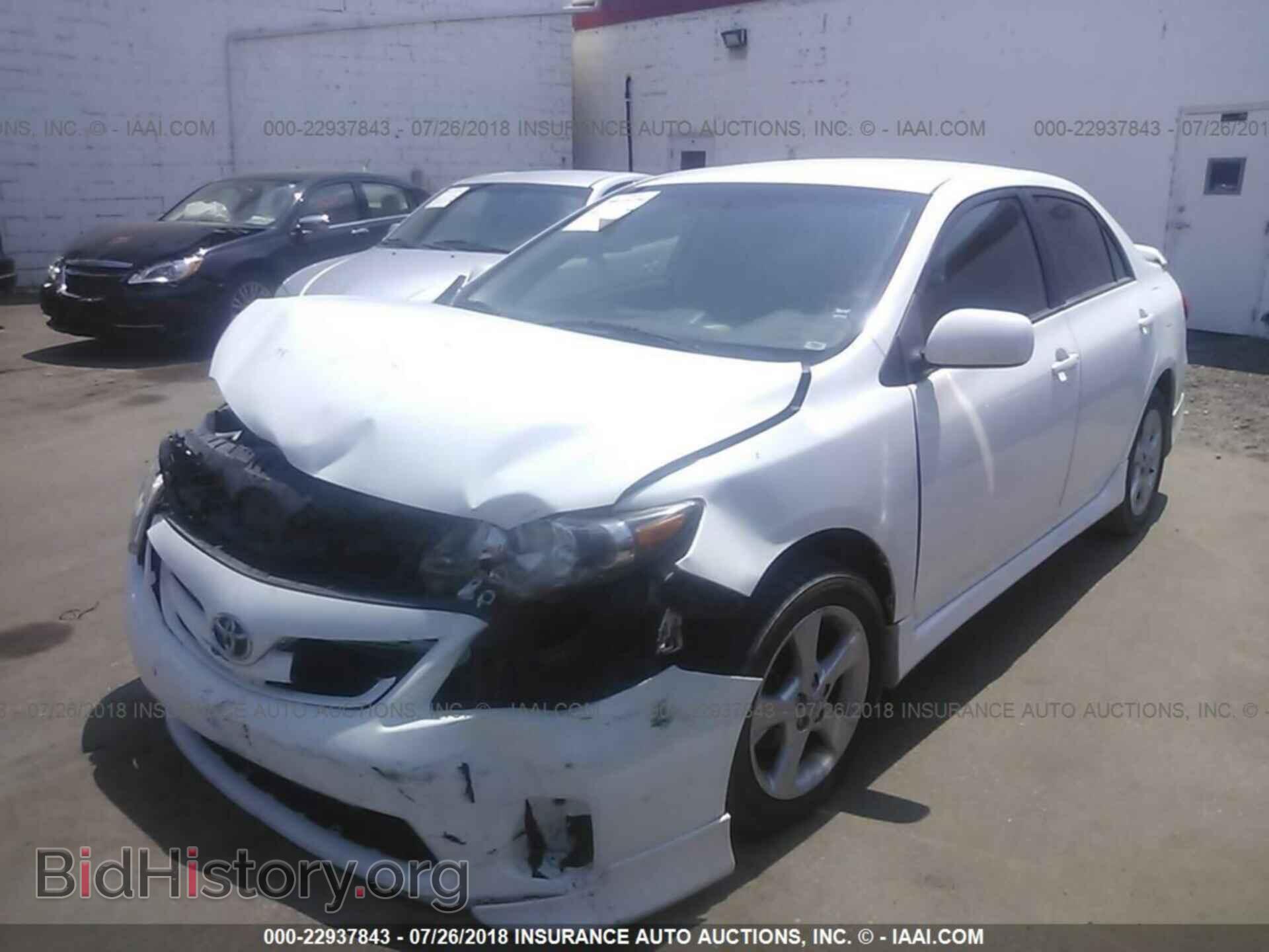 2013 Toyota Corolla - VIN: 5YFBU4EE2DP087209 - Photo 2