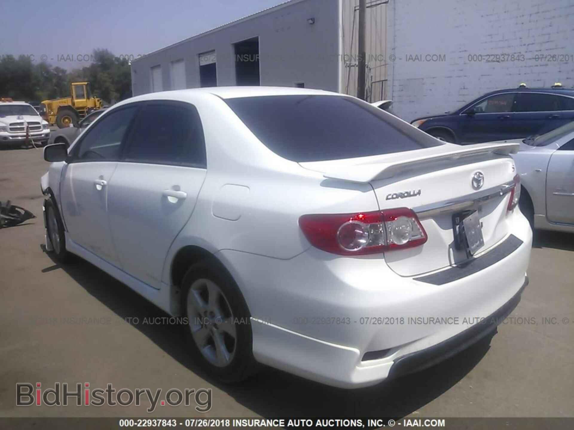 2013 Toyota Corolla - VIN: 5YFBU4EE2DP087209 - Photo 3