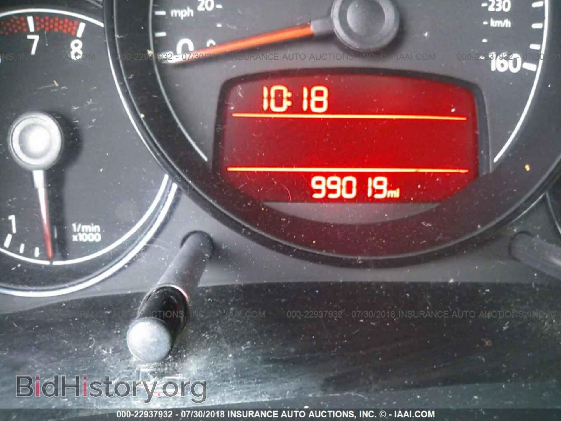 2012 Volkswagen Beetle - VIN: 3VWFP7AT0CM645110 - Фото 7