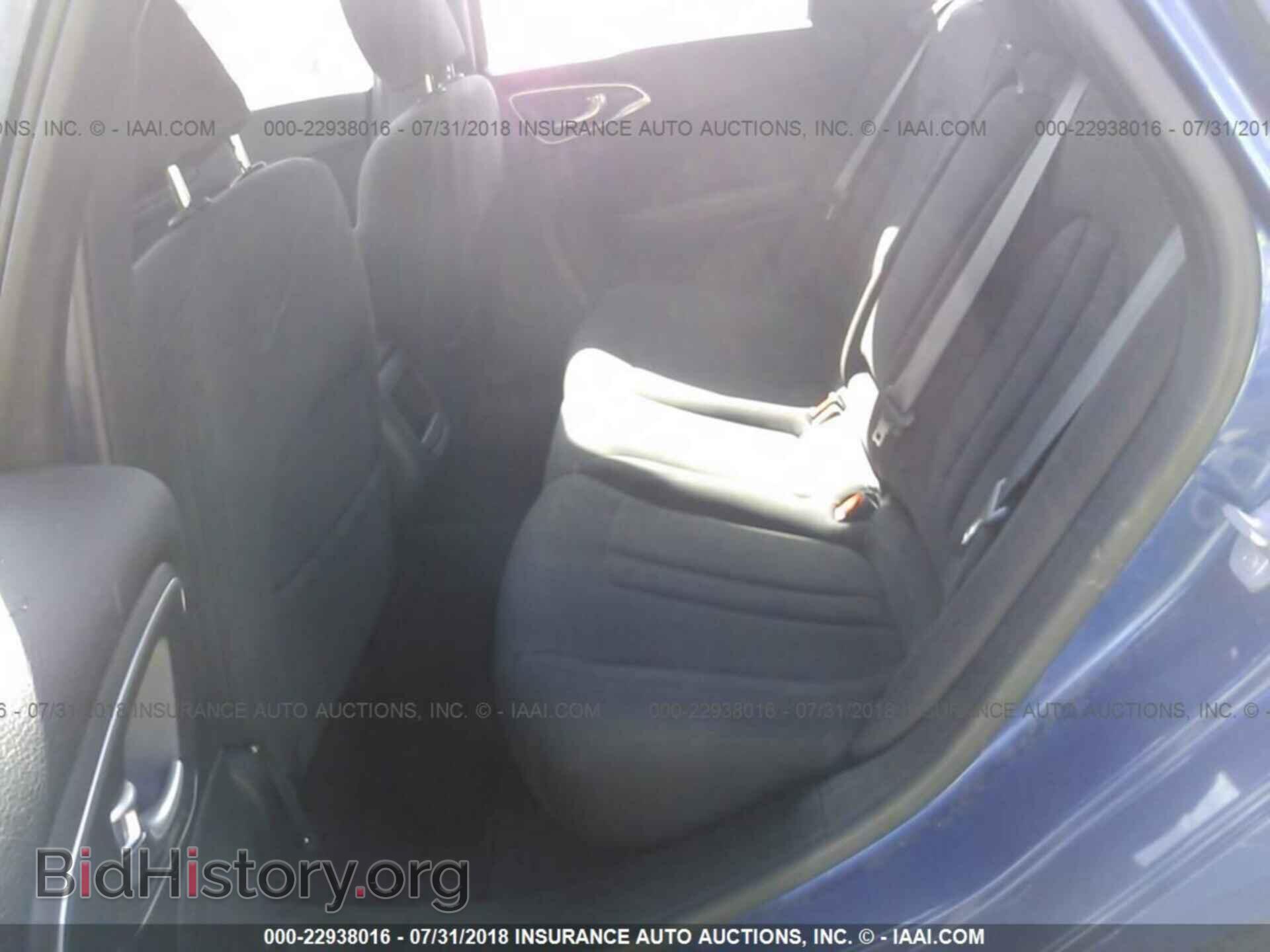 2015 Chrysler 200 - VIN: 1C3CCCAB7FN542007 - Фото 8