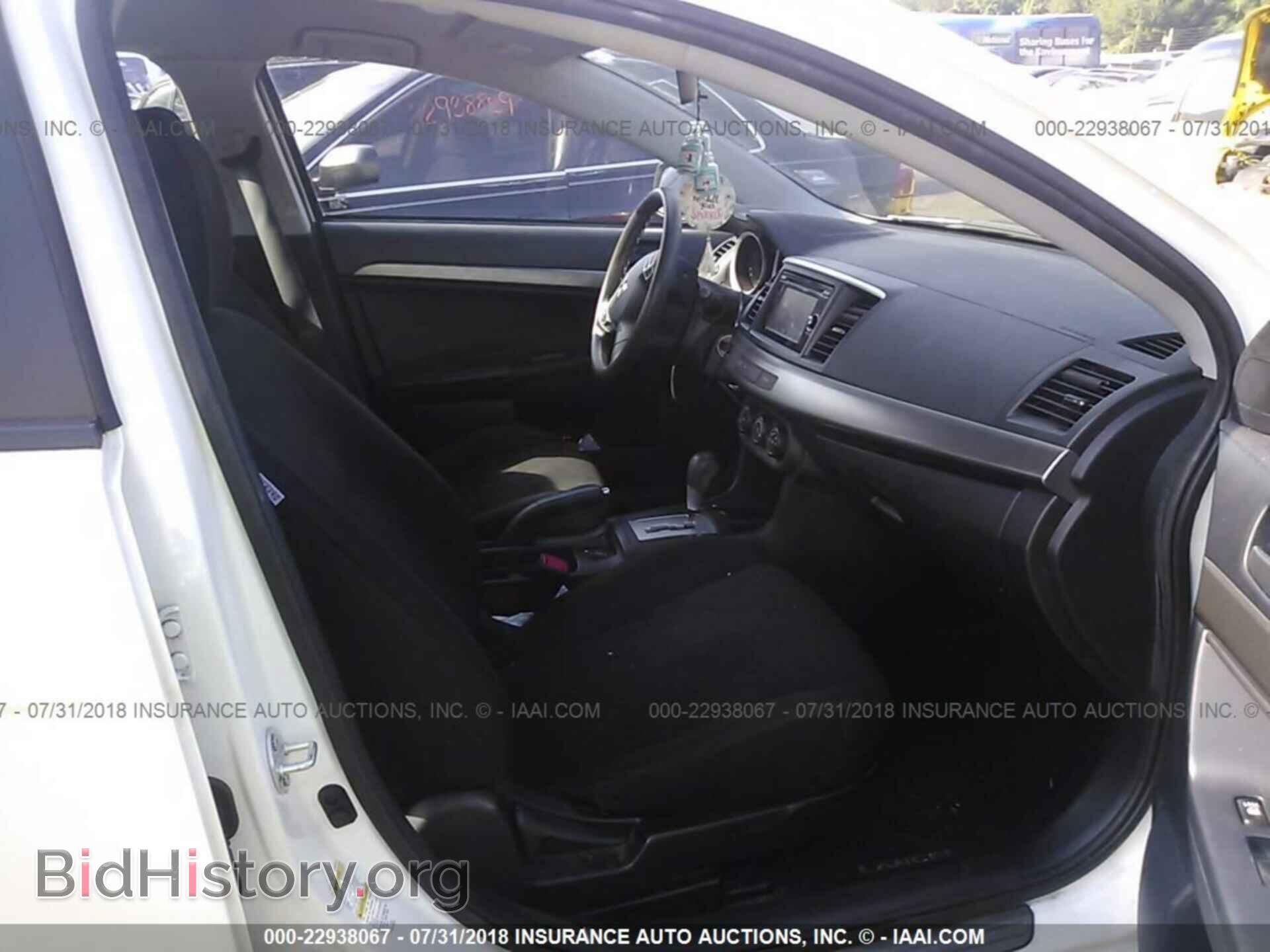 2014 Mitsubishi Lancer - VIN: JA32V2FW6EU004876 - Фото 5